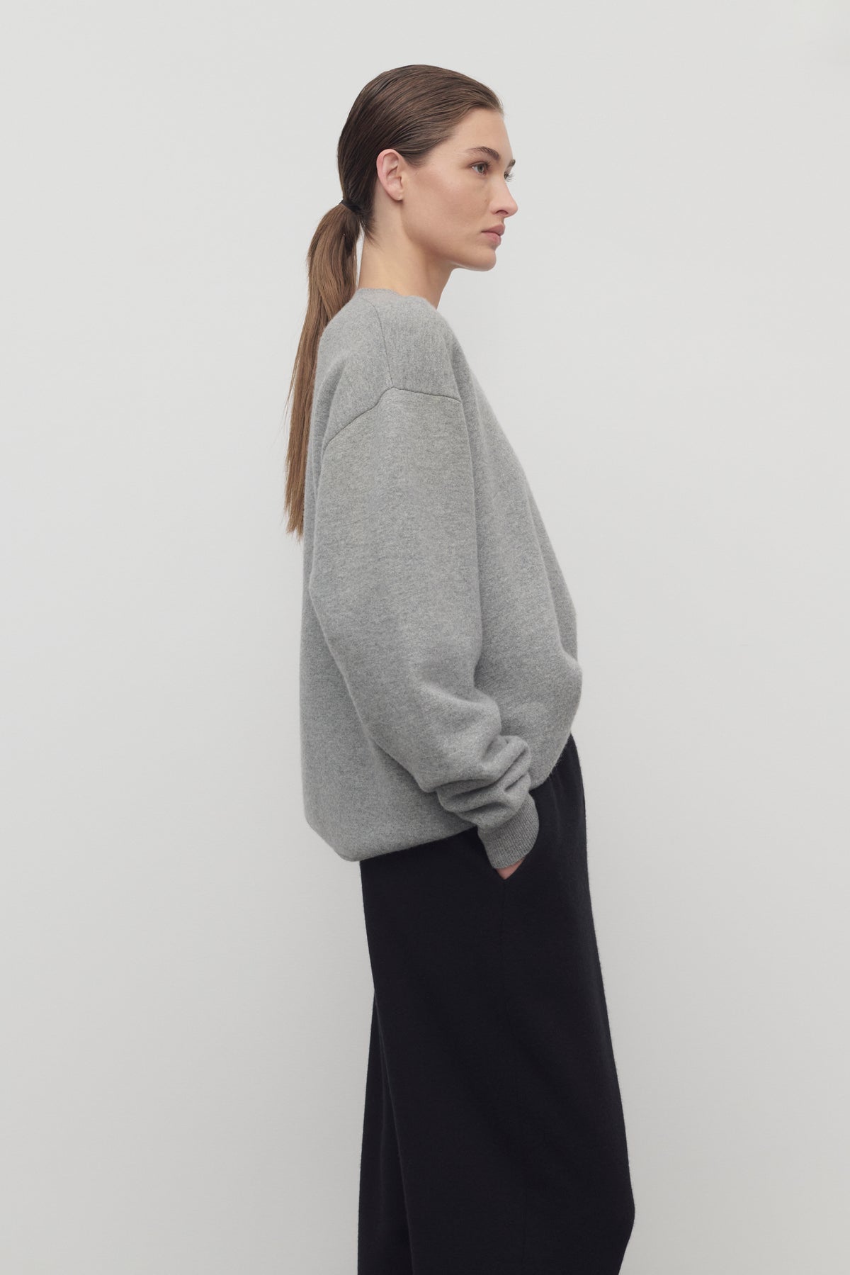 Leora Maglia in Cashmere