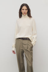 Lizzy Turtleneck in Cashmere