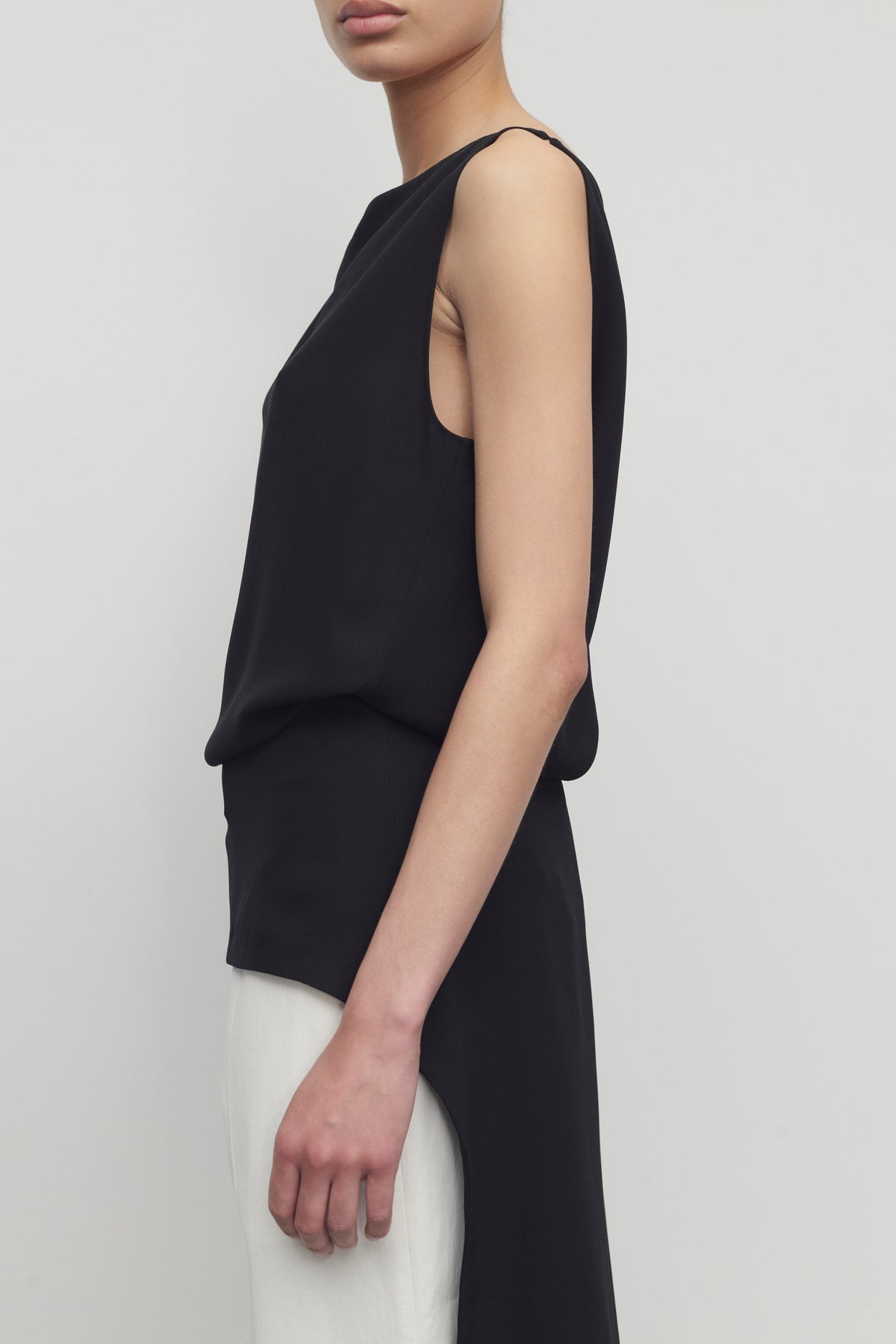 Selima 실크 탑