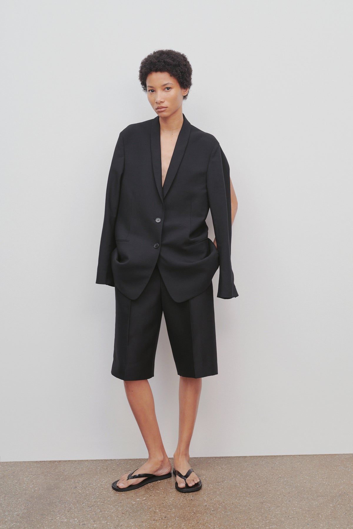 Flash Short in Wool and Silk