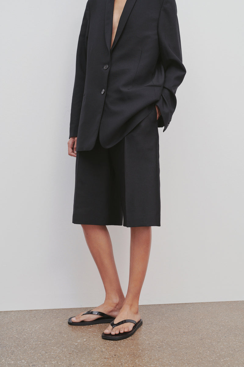 Flash Short in Wool and Silk