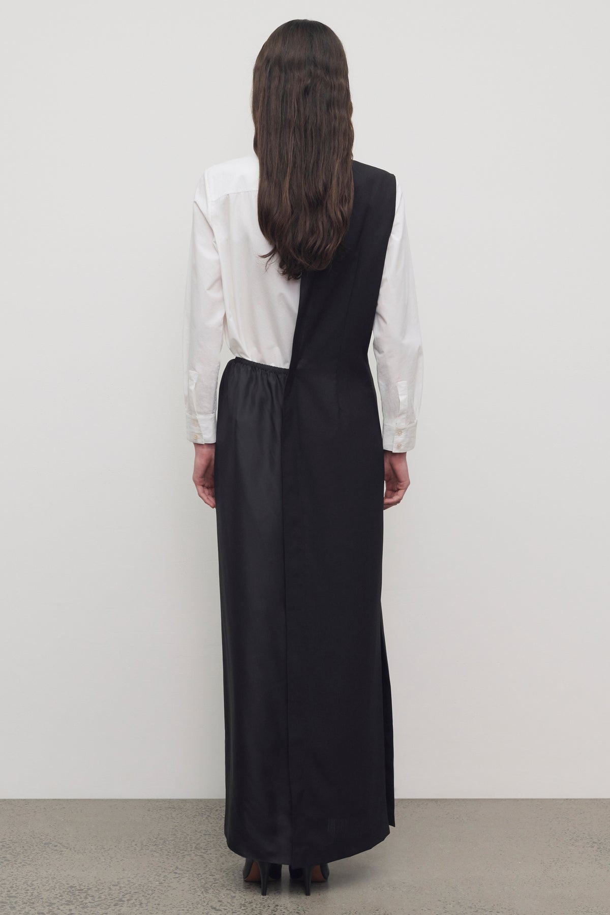 Robe Cyrene en Laine Vierge et Soie