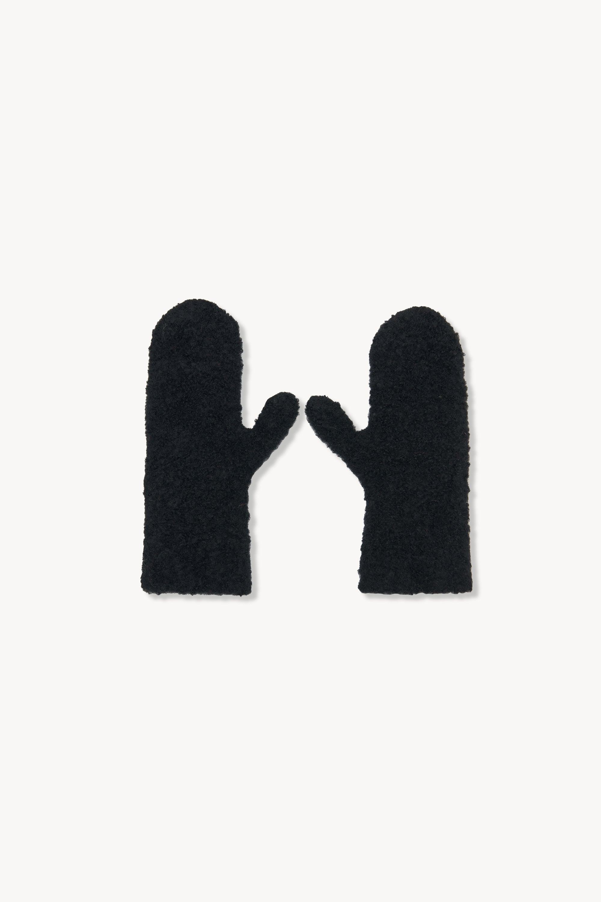 Ladislas Mittens in Cashmere, Alpaca and Silk