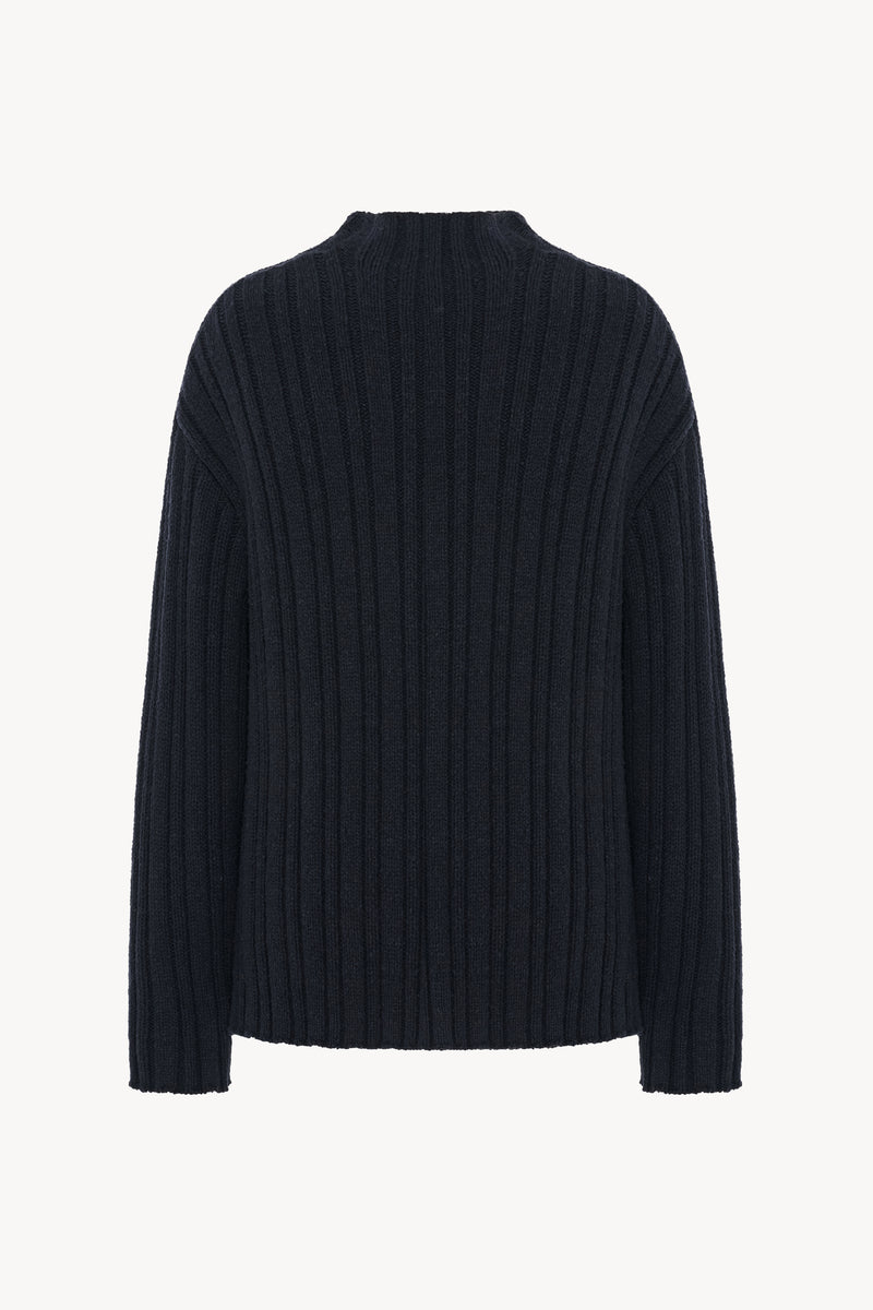 Danes Sweater
