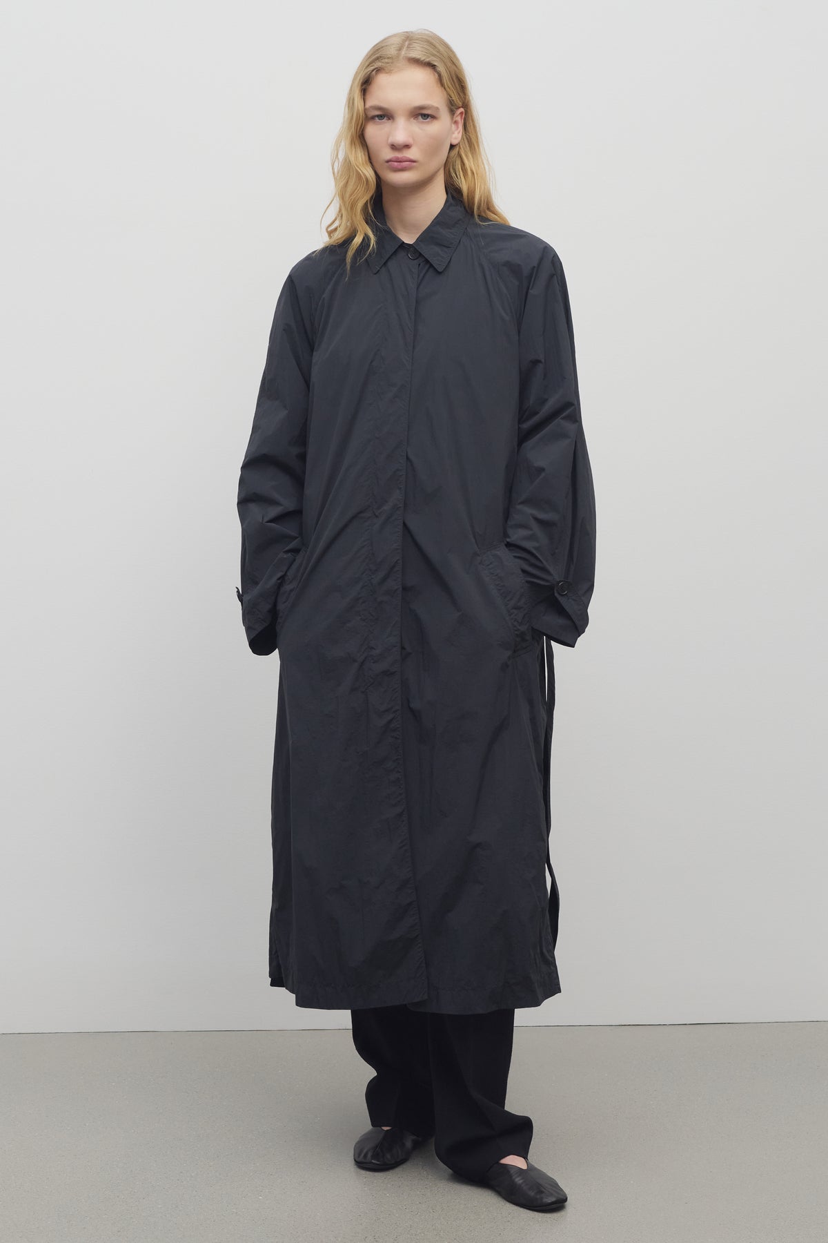 Ryo Coat in Nylon