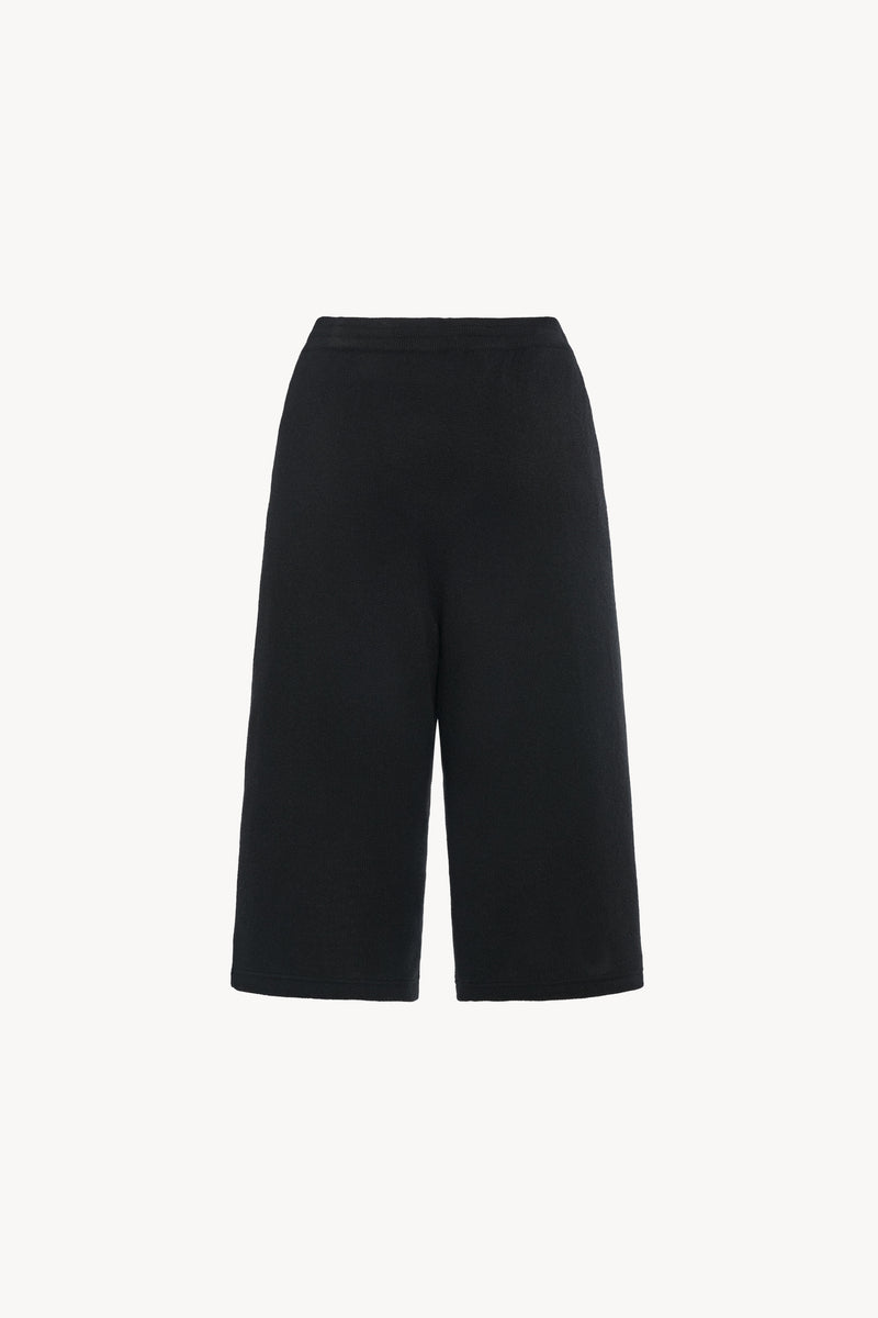 Oriya Pant
