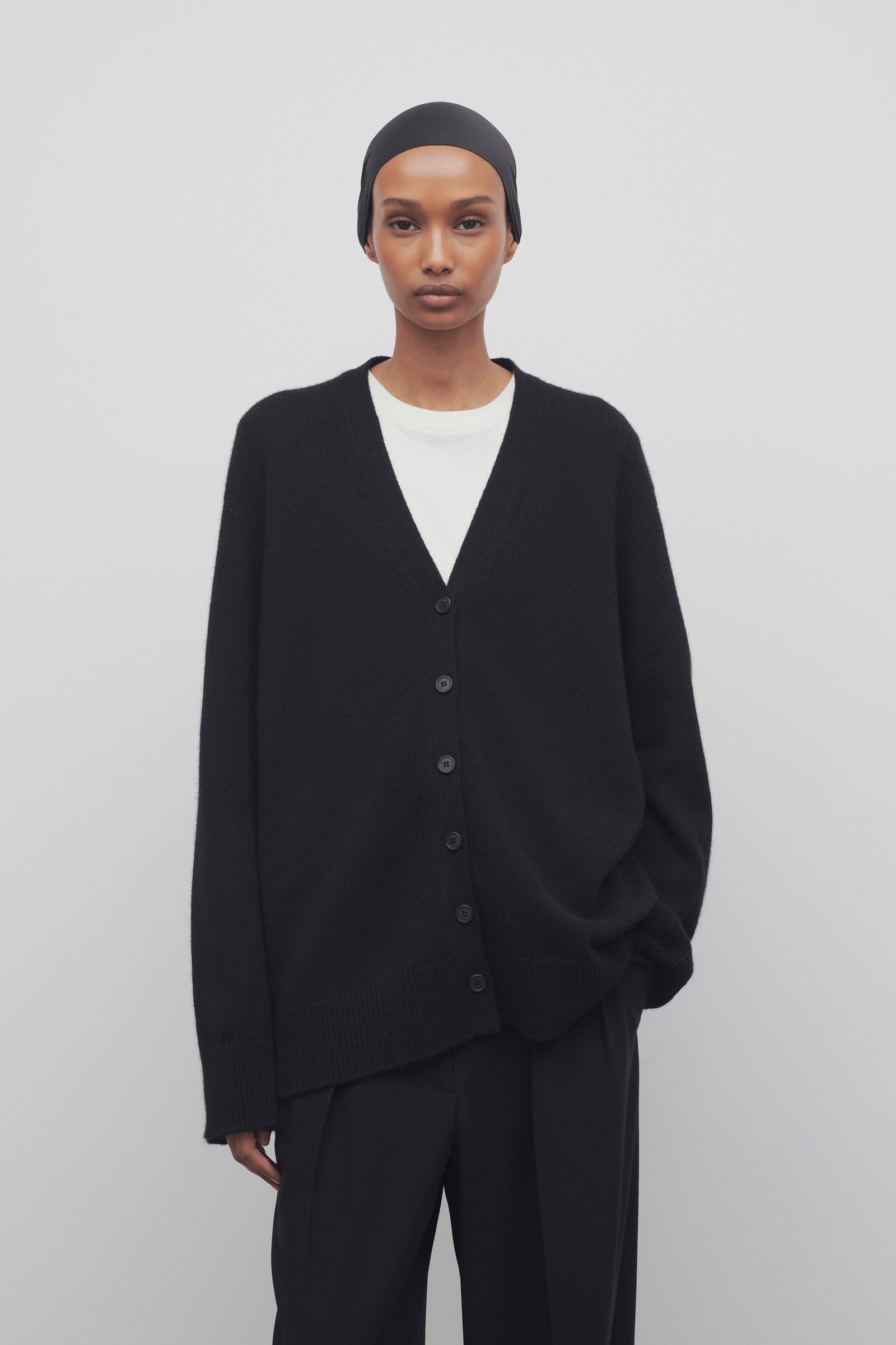 THE ROW | ザ ロウ（ザ ロー)｜【MEN】SHELDON CARDIGAN