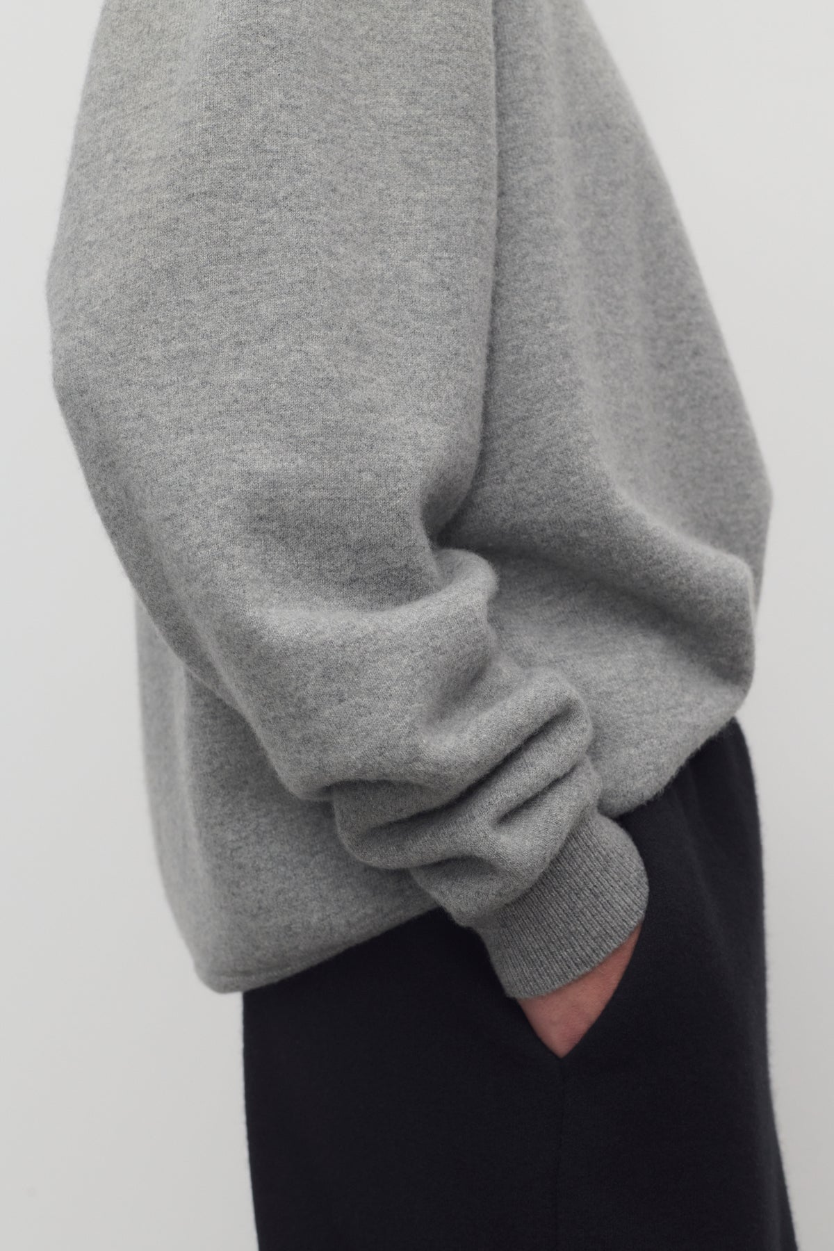 Leora Sweatshirt in Cashmere