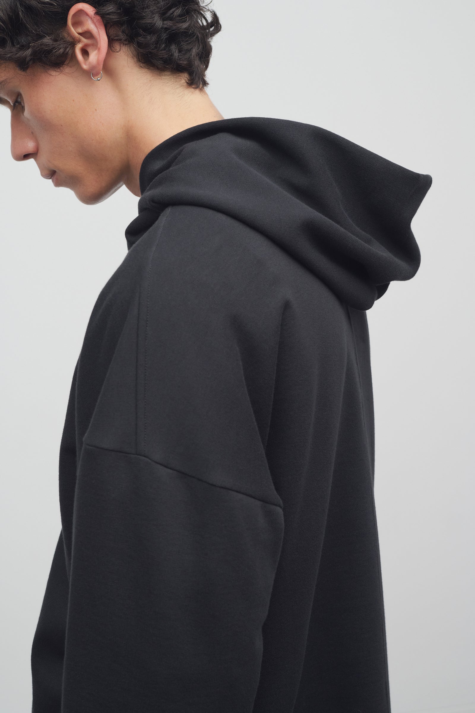 【関税&送料込】The Row Giubbotto Elodianna In Cotone Essoni Sweatshirt Black in Cotton – The Row