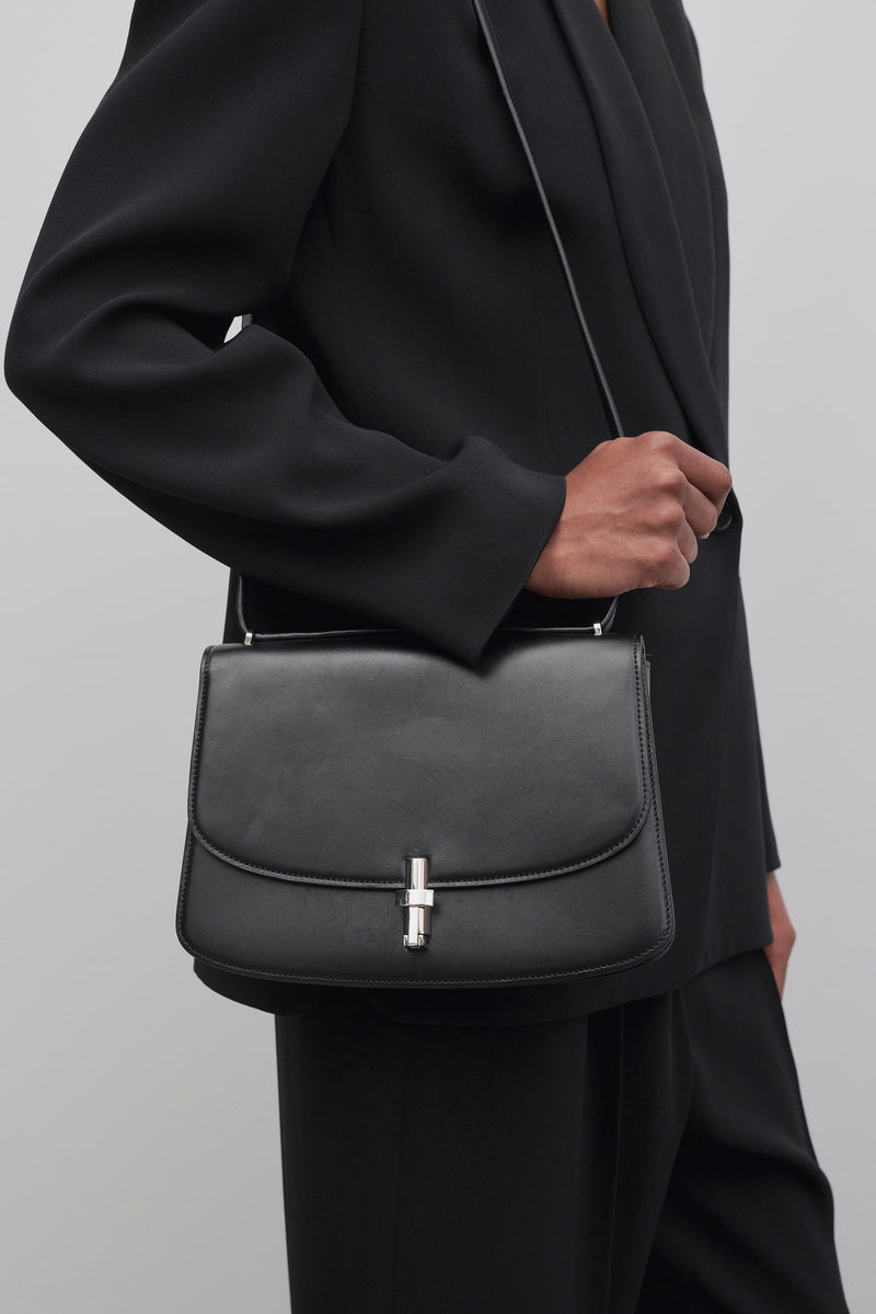 Sofia 10.00 Shoulder Bag Black in Leather – The Row