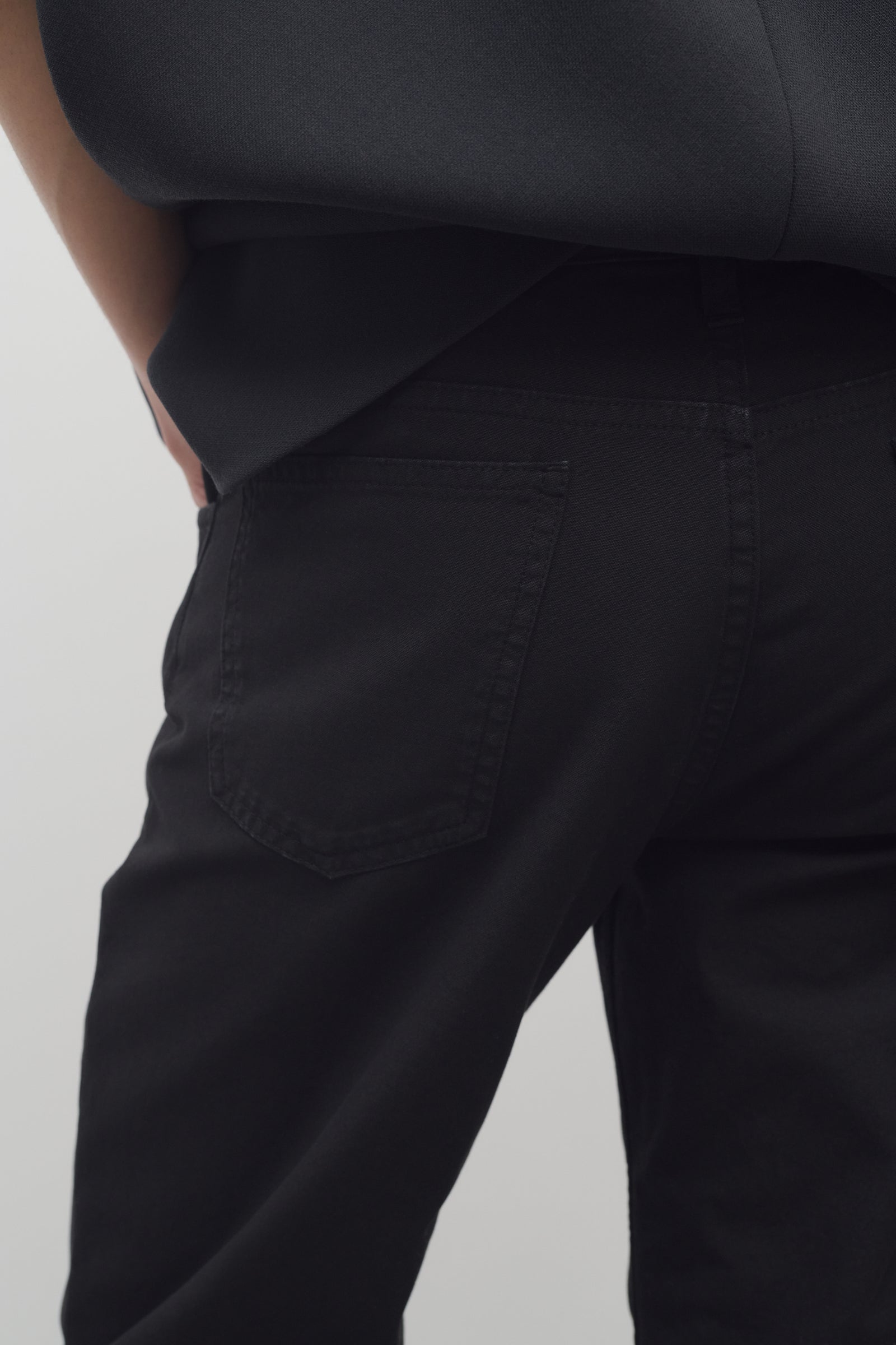 Landais Jean Black in Cotton – The Row