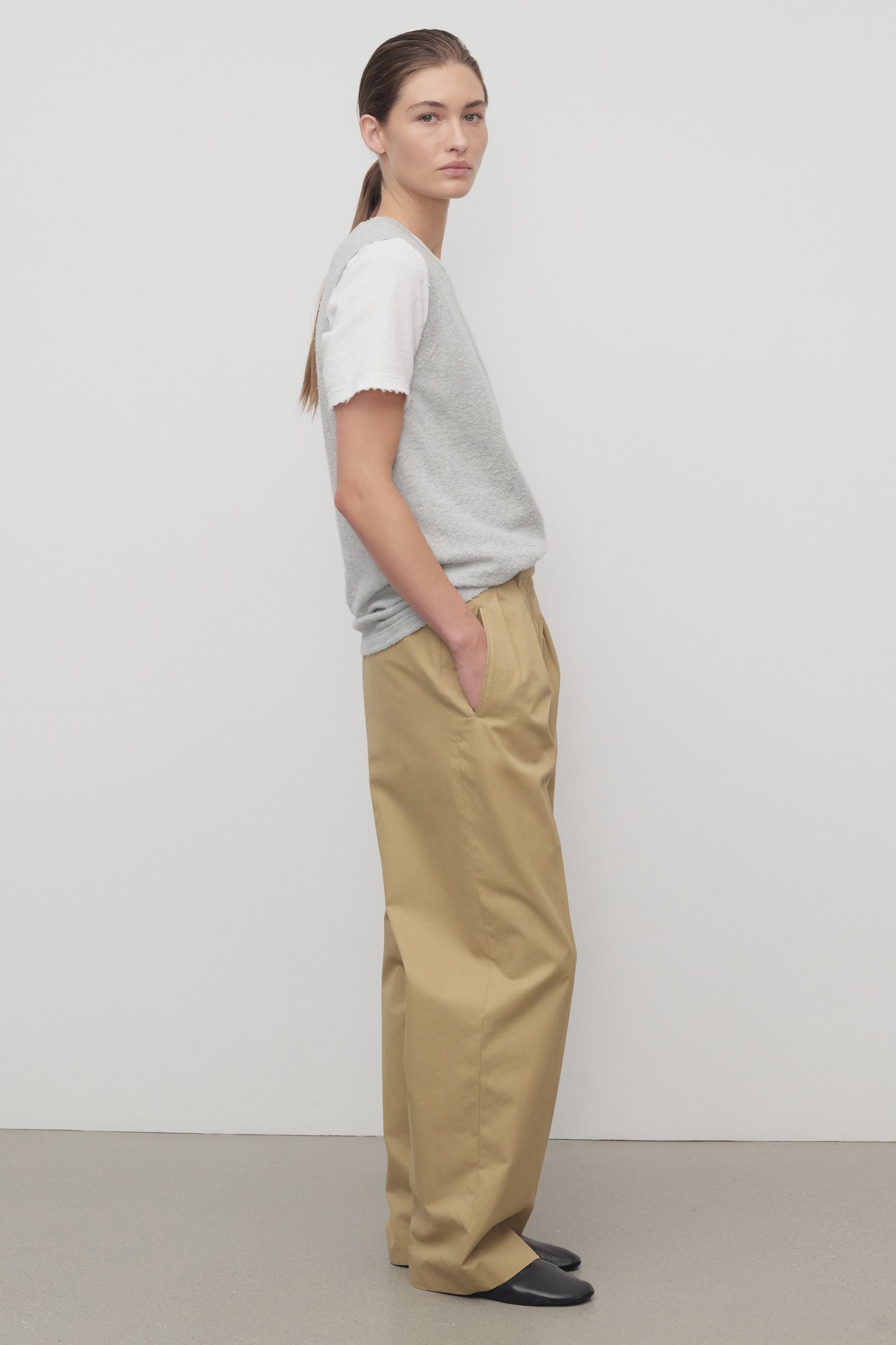 THE ROW ザ・ロウ☆Alfidis コットン製 パンツ Alfidisコットンパンツ ブラック – The Row