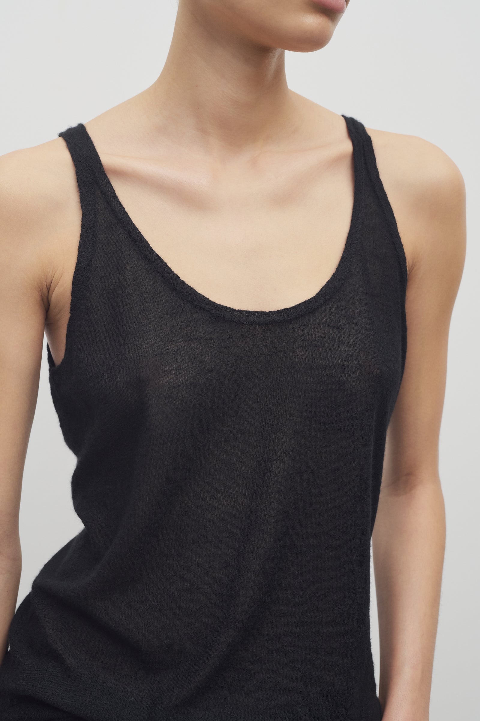 THE ROW カシミア ケープ Ophelia Sweater Beige in Wool and Cashmere – The Row