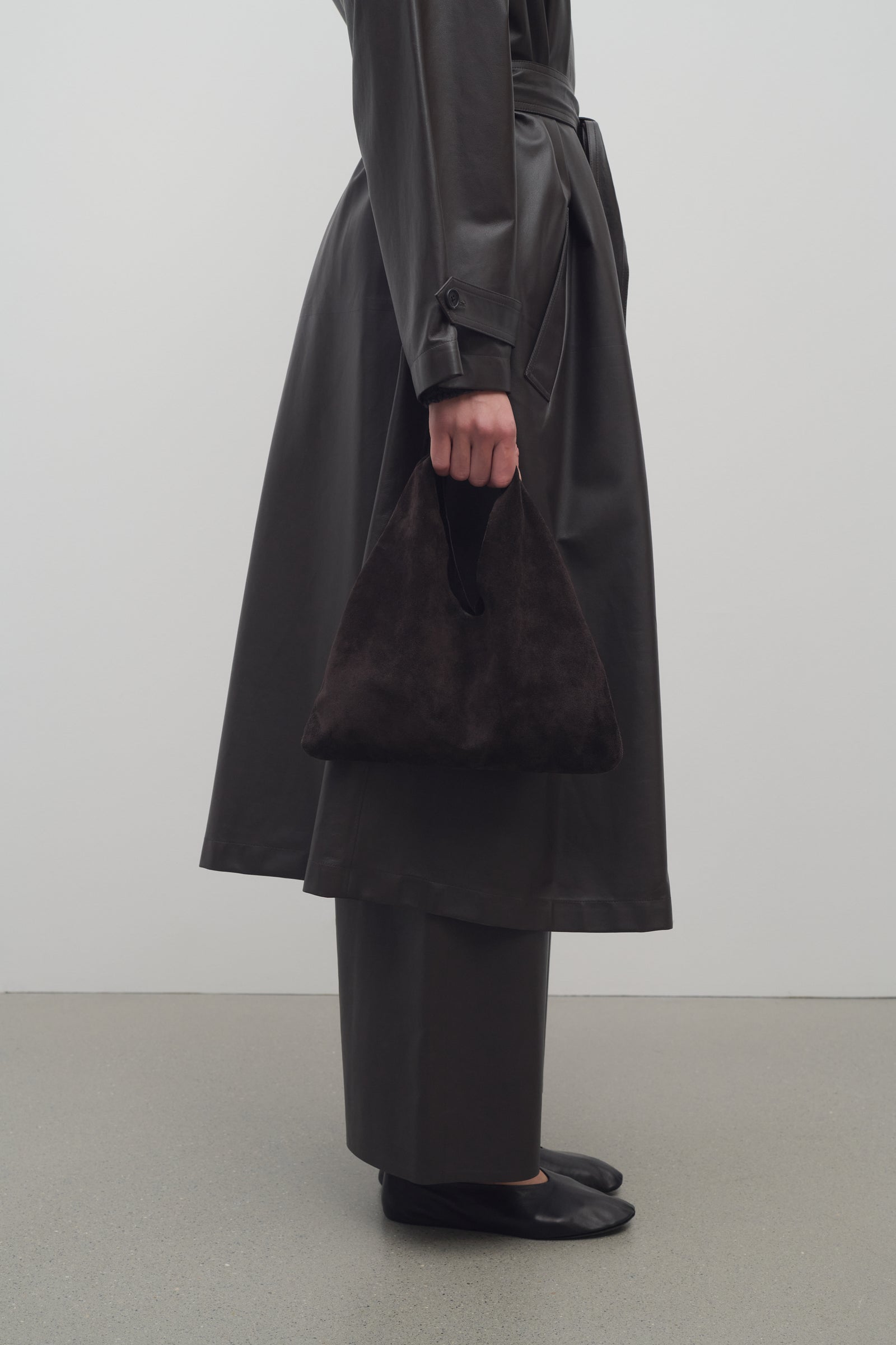 国内即発【The Row】Small Bindle ハンドバッグ W1682 ブラック ザ・ロウ （The Row） スモール ビンドル Small Bindle