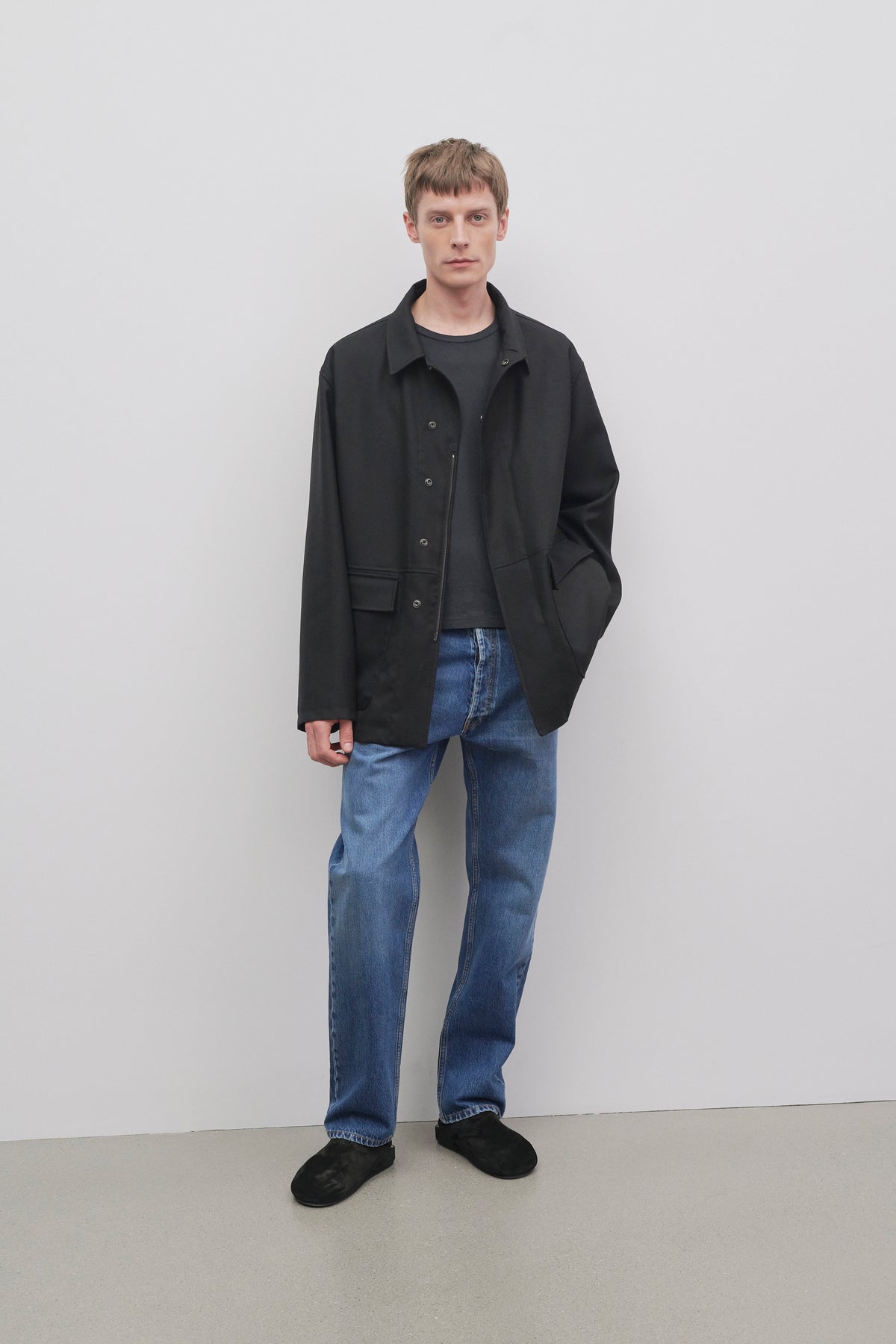 美品【THE ROW】 Burted jean 30インチ Burt デニムジーンズ ブラック – The Row