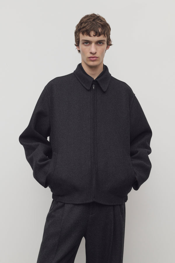メンズジャケット＆ブレザー：プレミアムウール＆カシミヤ l The Row