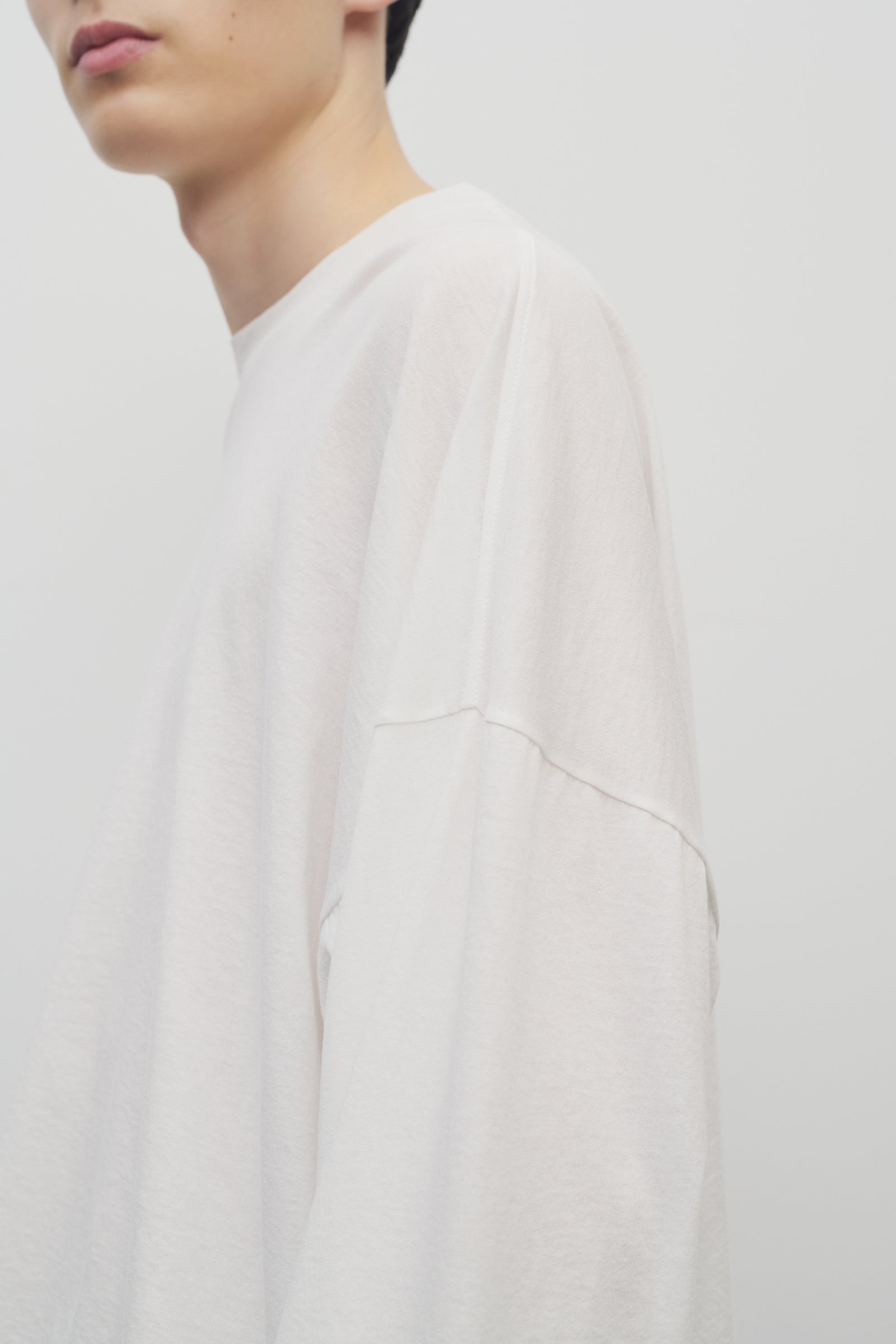 HaruるコットンTシャツ ホワイト – The Row
