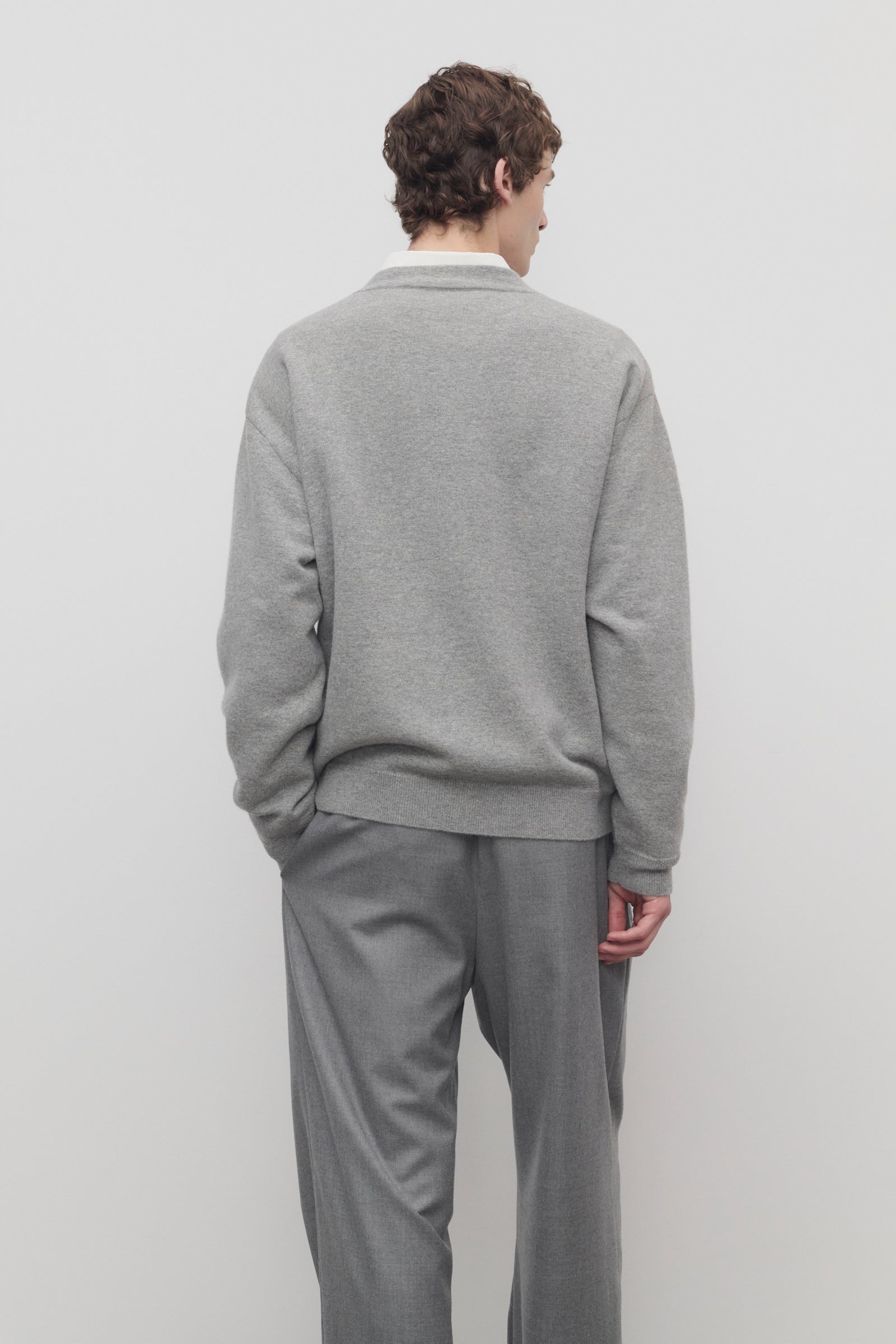 Vonn Cardigan Grey in Cashmere – The Row