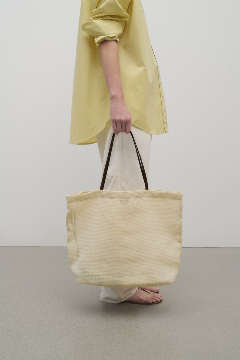 Barn Tote Bag in Mesh