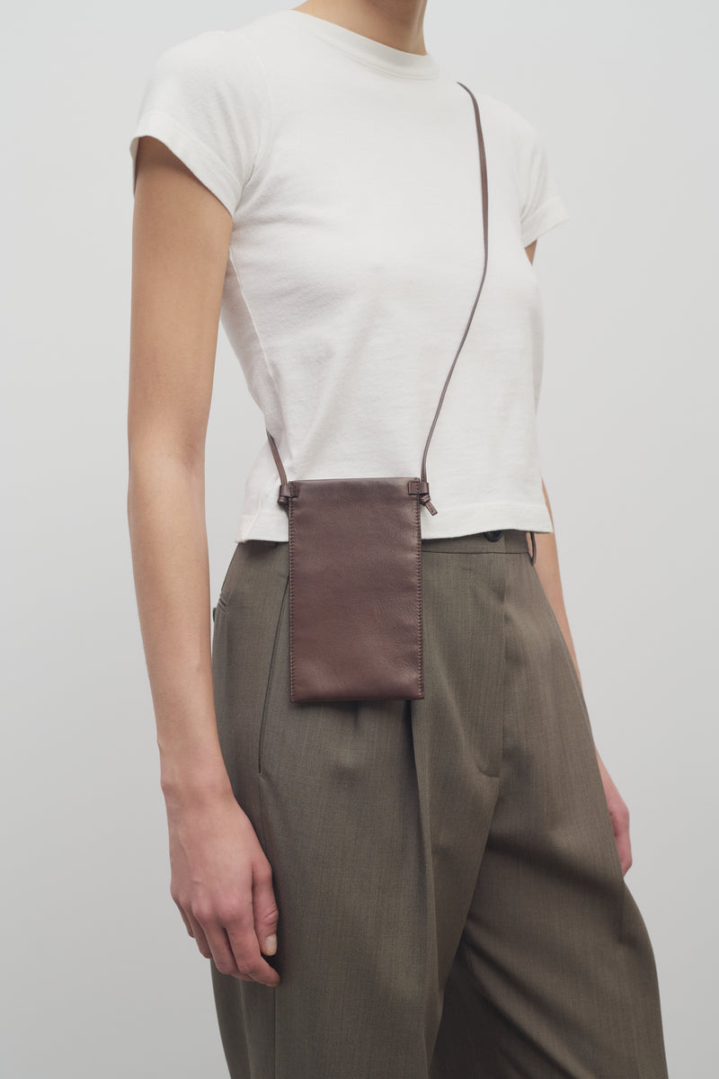 Camie Cartera Cruzada de Cuero