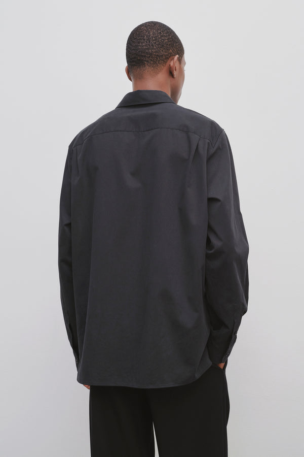 Lukre Shirt ブラック in Cotton – The Row