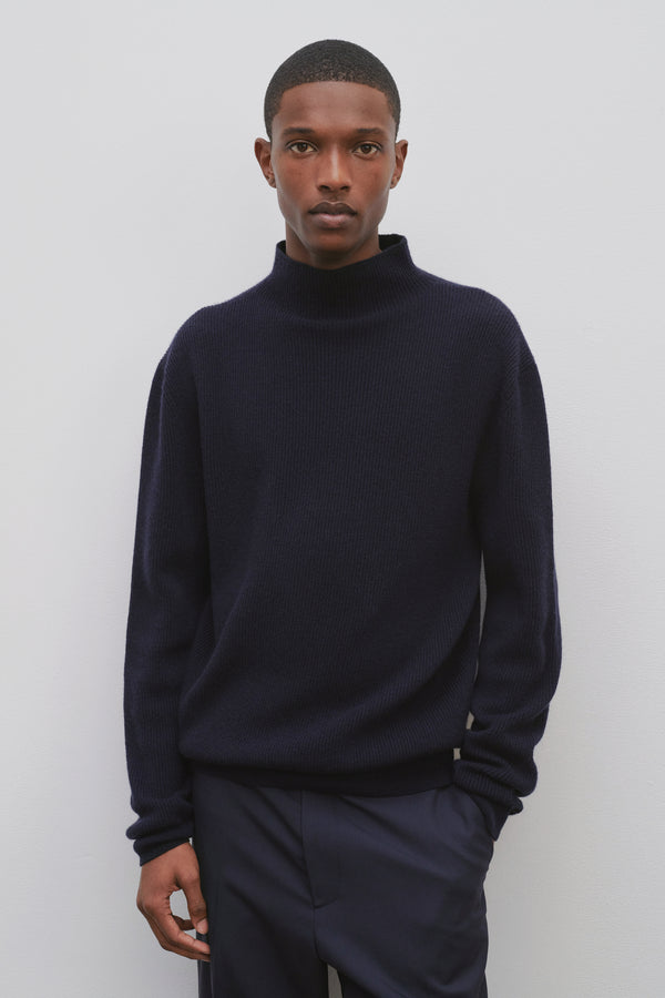 Men's Essentials: Clothing | The Row Men's Essentials: Clothing | The Row