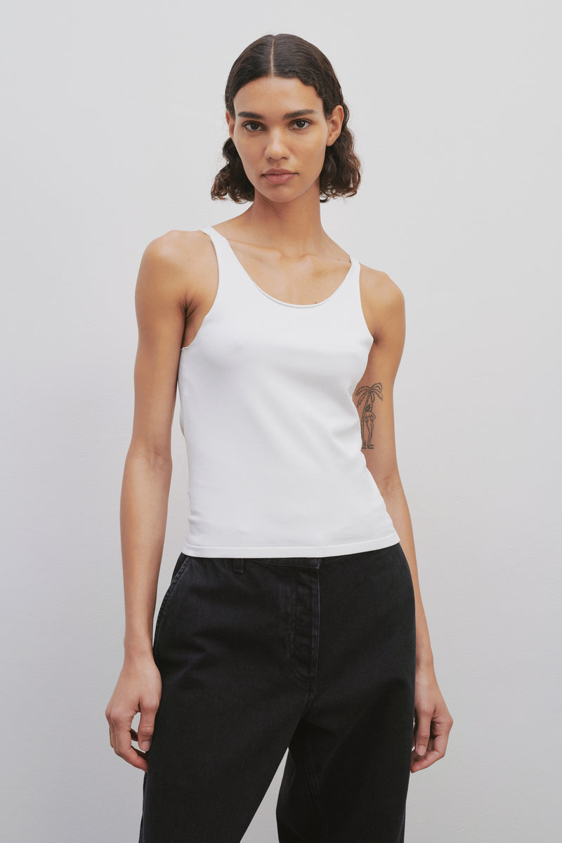 Dulce Top in Viscose and Polyester