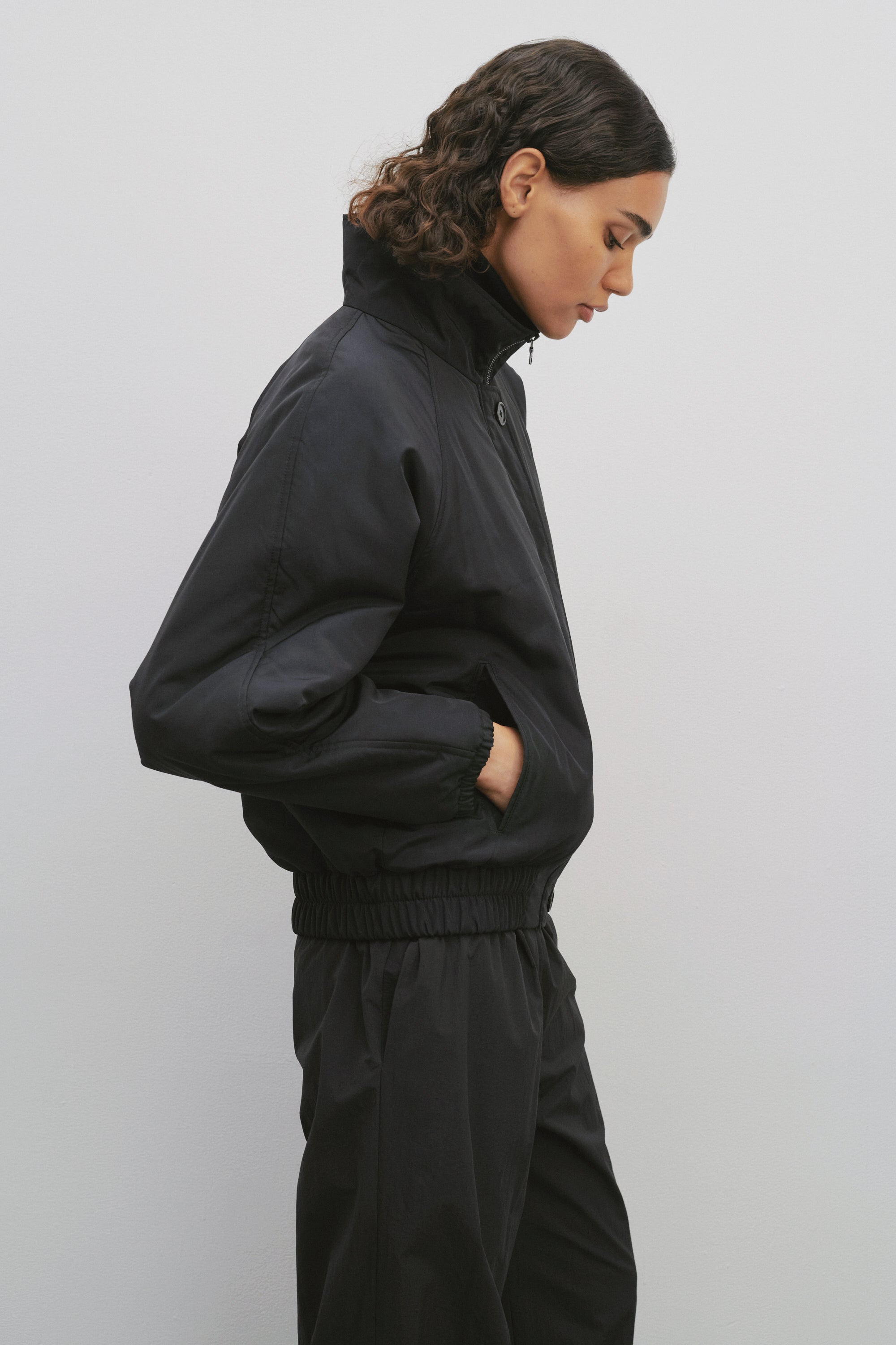Ide Jacket Black in Silk and Nylon – The Row
