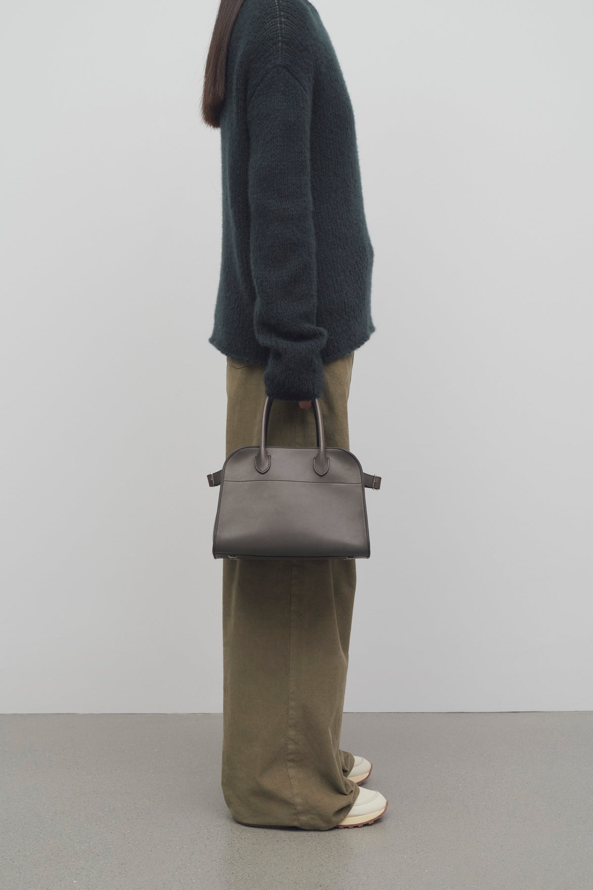 Soft Margaux 10 レザーバッグ グレー – The Row 