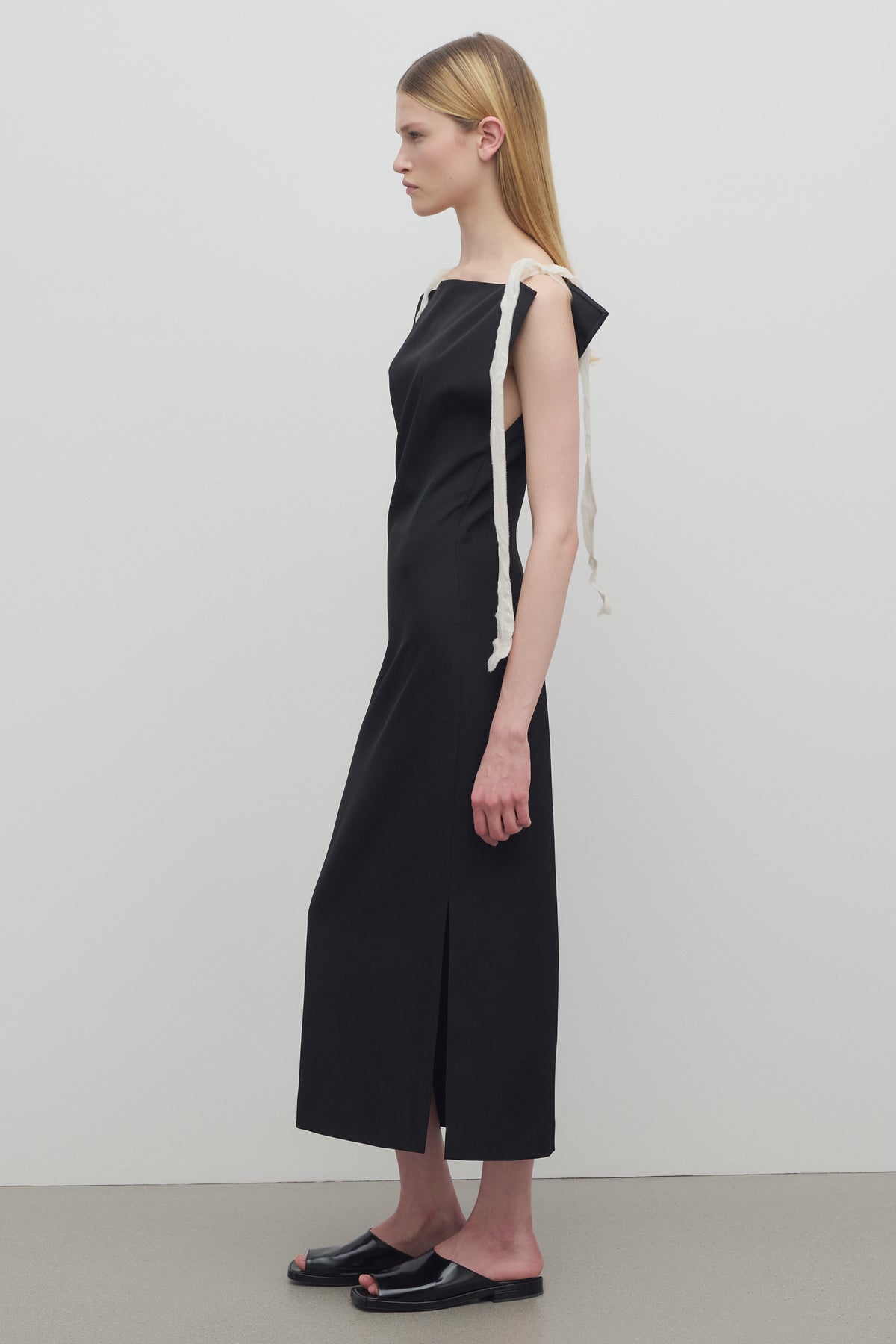 Giuliessa バージンウールワンピース