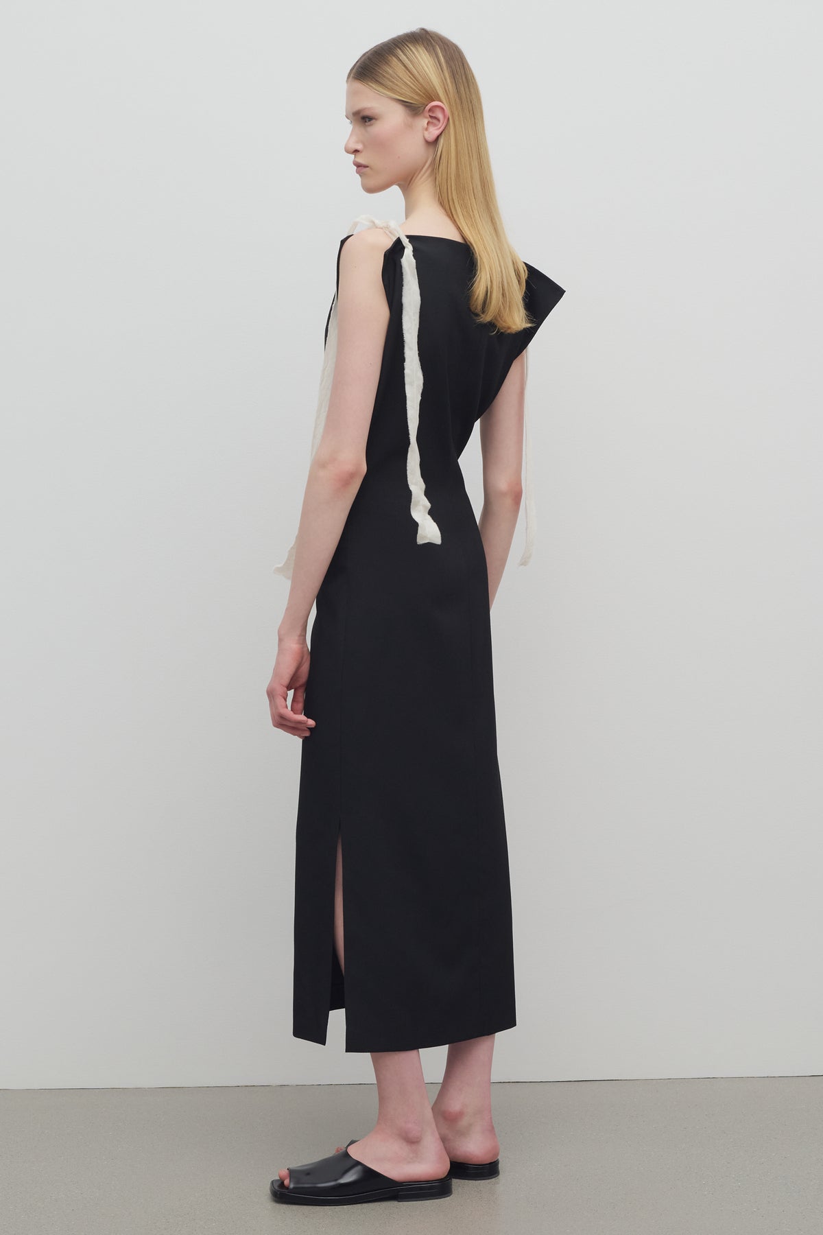 Giuliessa バージンウールワンピース