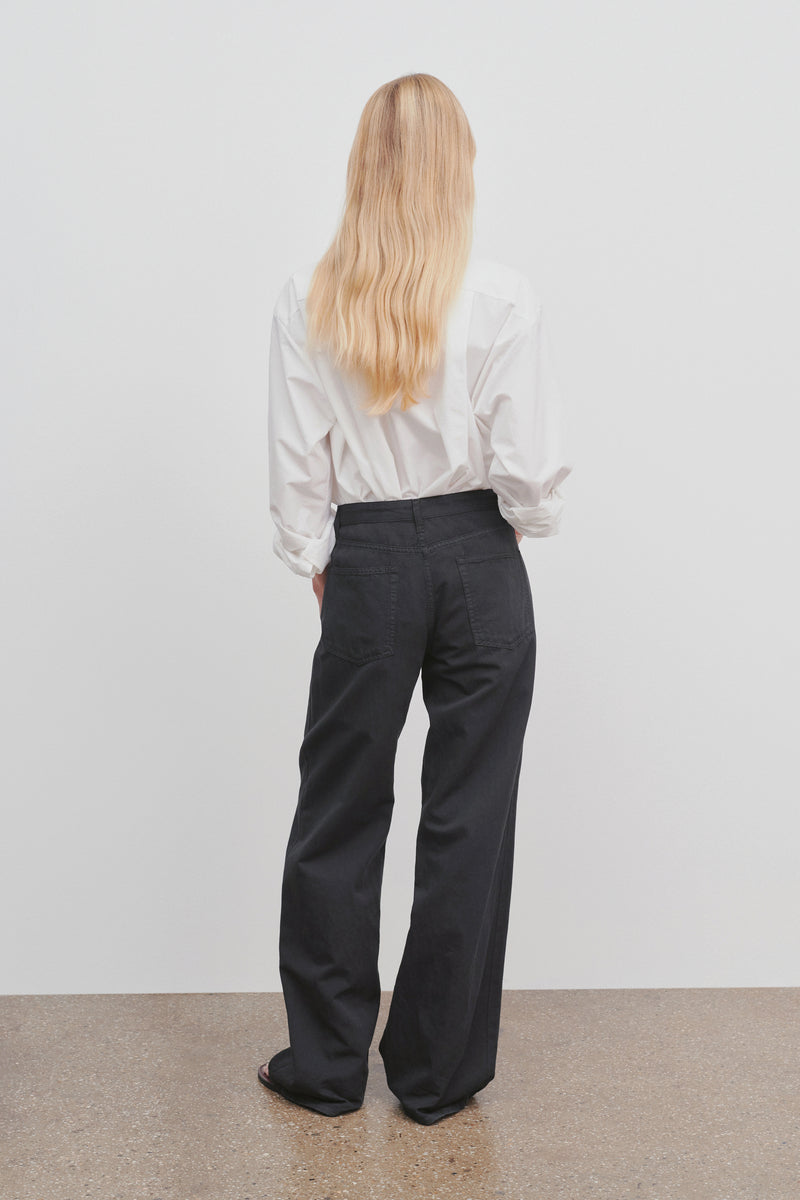 Eglitta Jean Black in Cotton and Linen – The Row