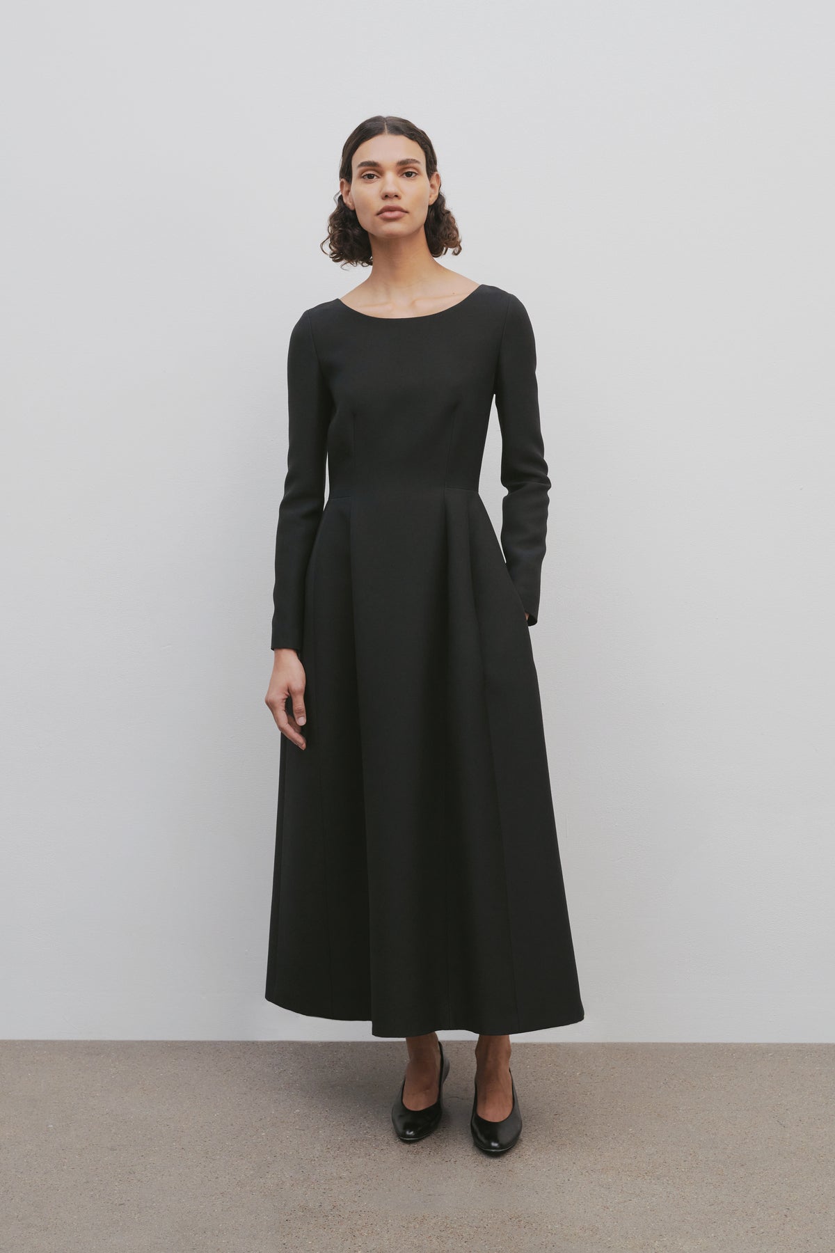 Donna Karan New York Black Knit Dress with Waist Tie, Small – Ian Drummond  Vintage