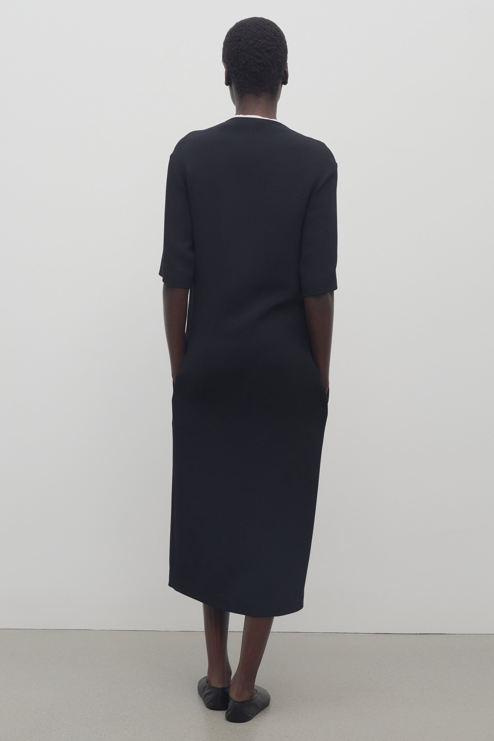 Sayuriビスコースワンピース ブラック – The Row