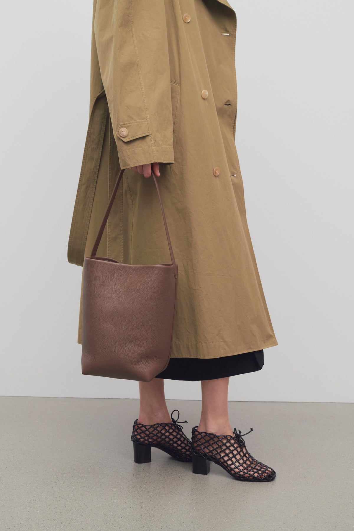 Medium N/S Park Tote レザーバッグ ブラウン – The Row 