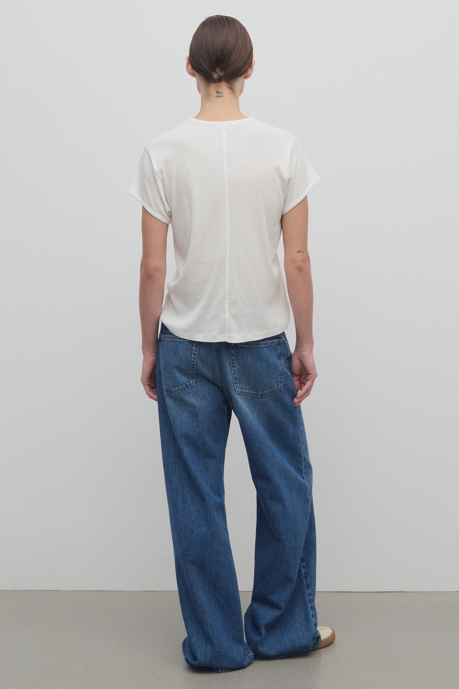国内即発【The Row】Eglitta Jean in Cotton パンツ 6525S Eglitta Jeans Black in Cotton – The Row