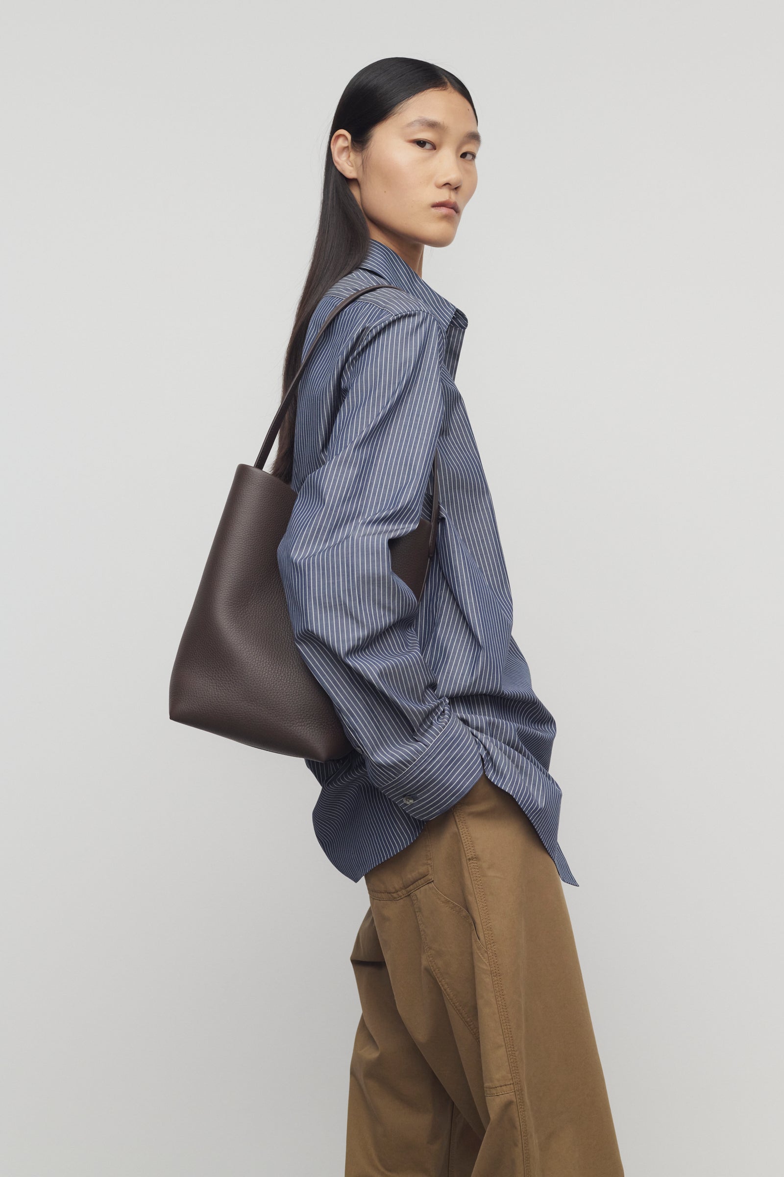 Medium N/S Park レザー製トートバッグ Brown – The Row