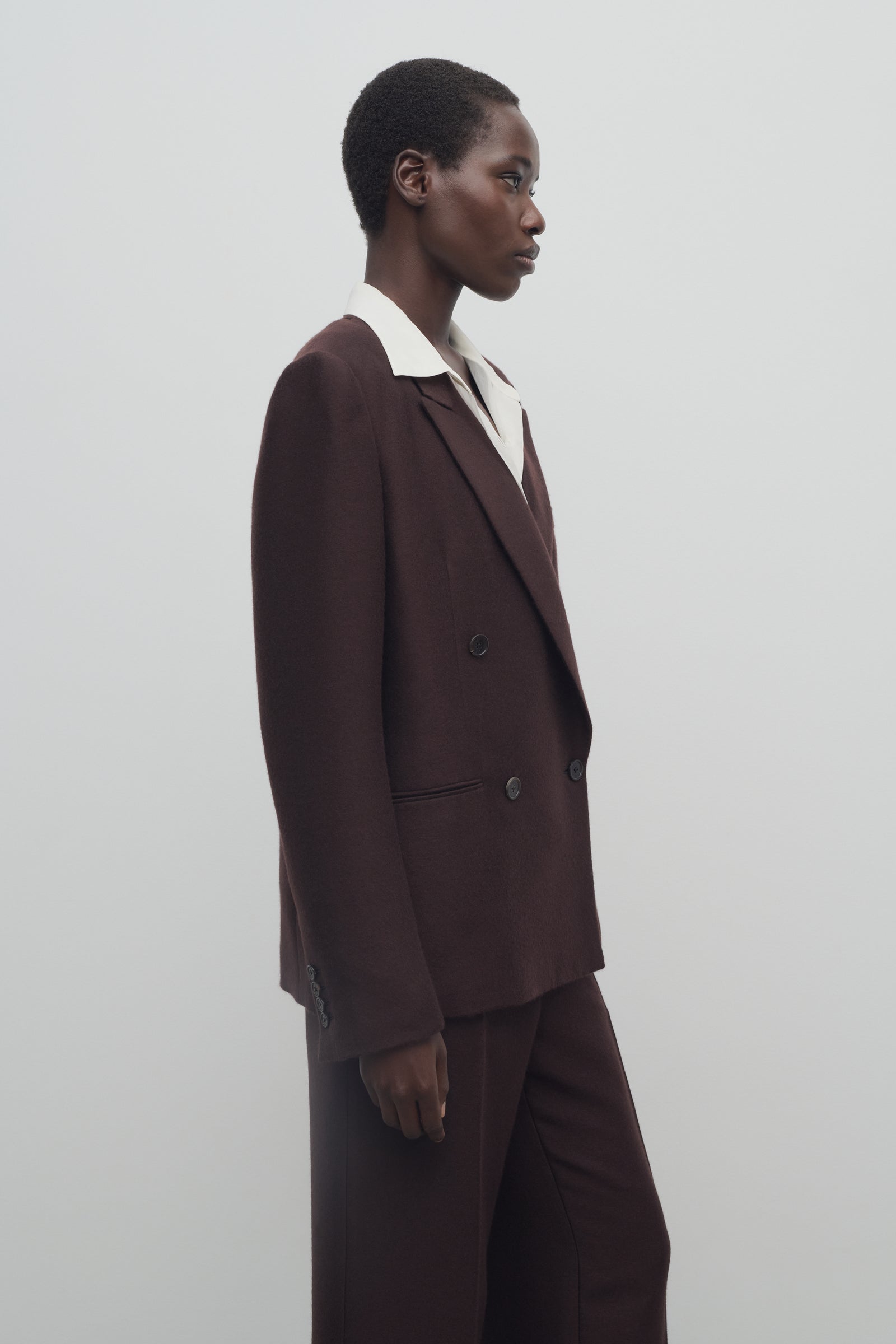 Ashel カシミアとシルク製のジャケット ブラウン – The Row