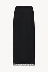 Indira Gonna in Seta