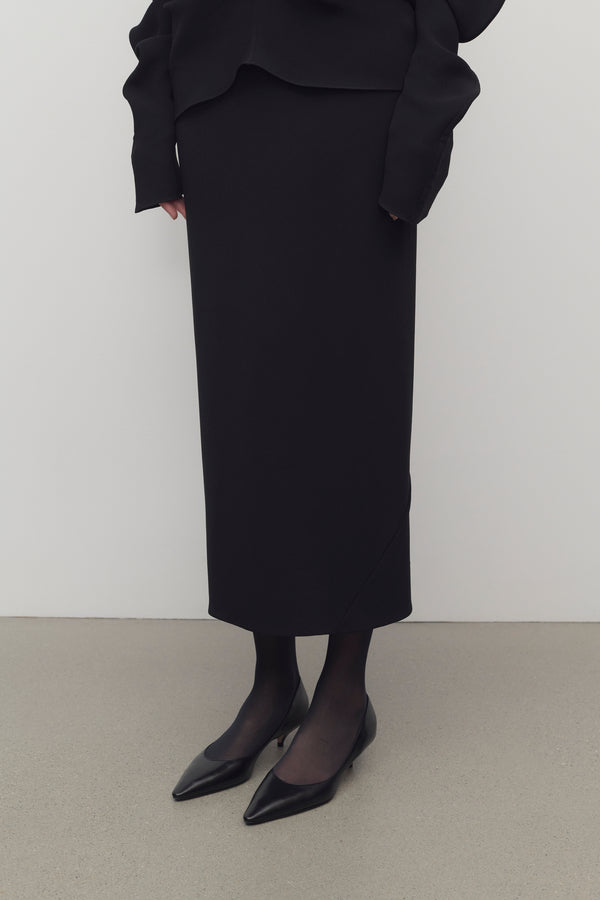 Women's Mini & Maxi Skirts in Silk, Linen & Wool | The Row