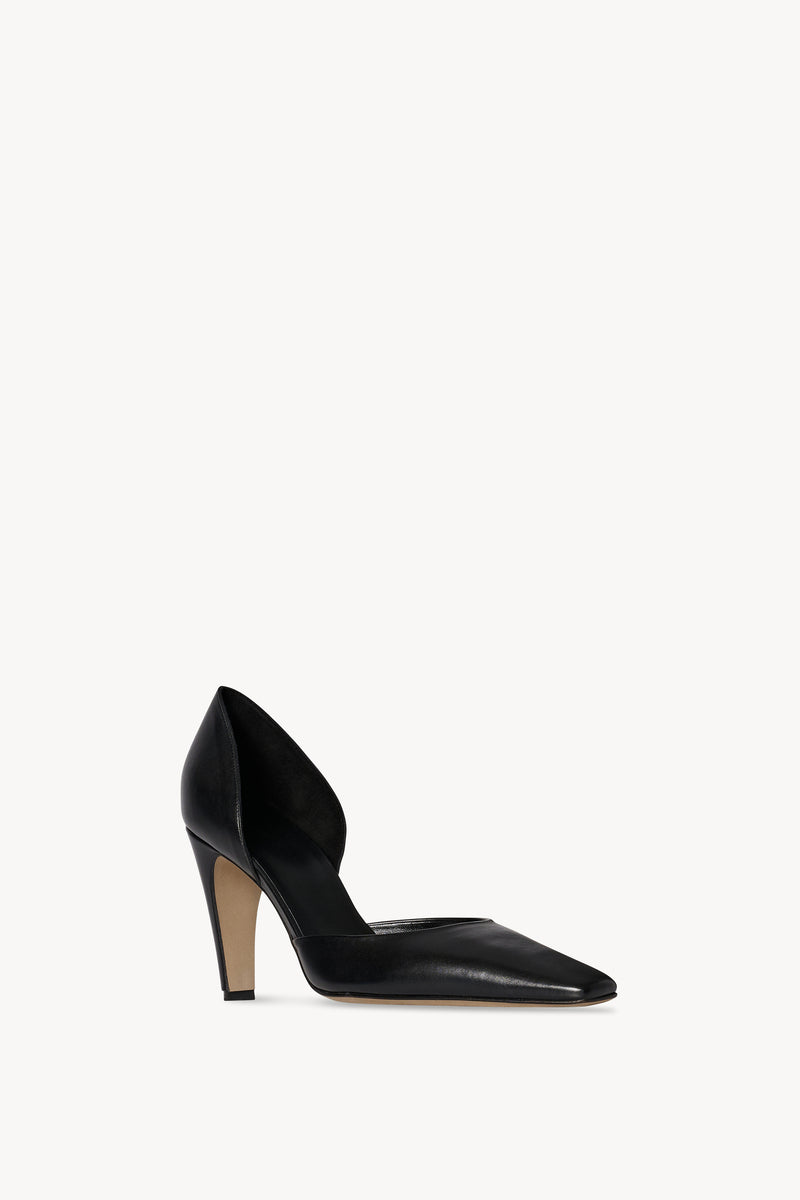 Pia D'Orsay Pump