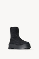Zipped Boot I in Suede