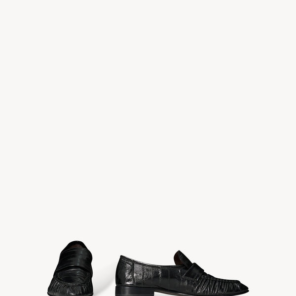 Soft Loafer イール ____ – The Row