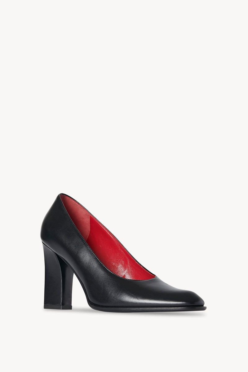 Olivia Pump in Leather
