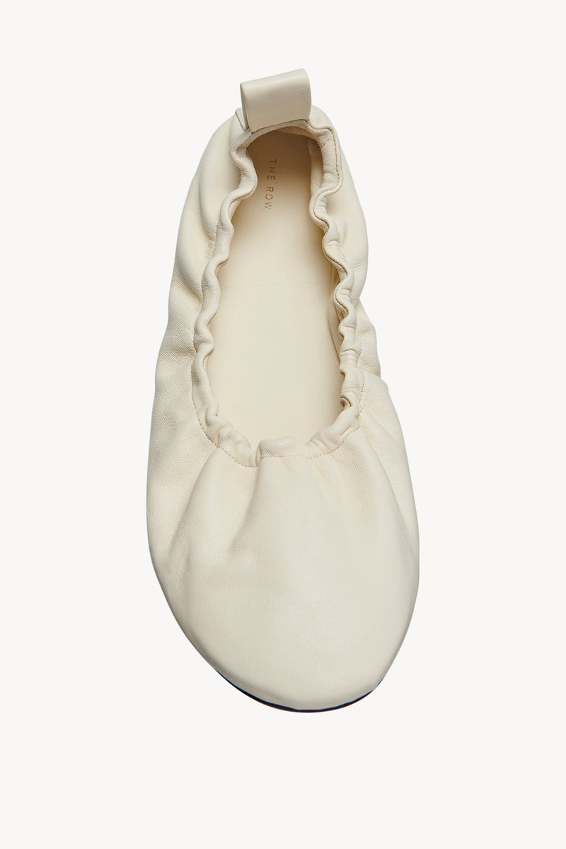 Glove Ballet Slipper in Leather