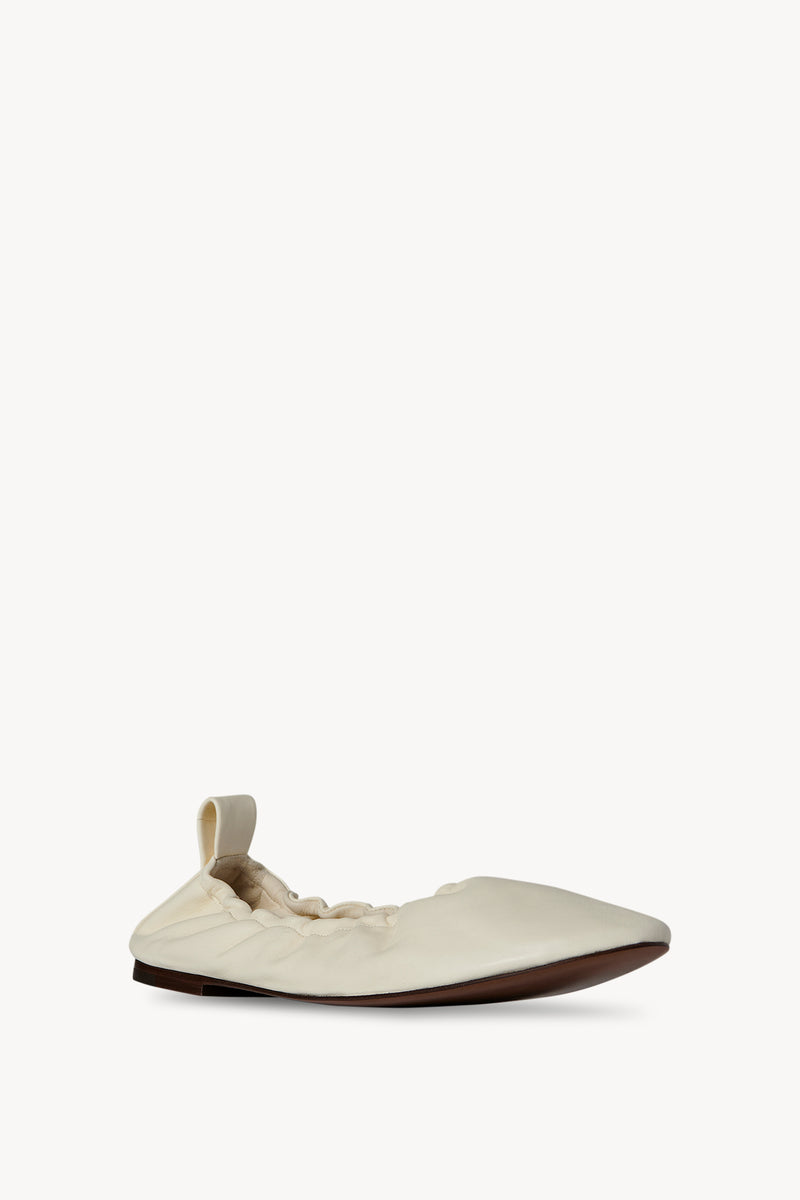 Glove Ballet Slipper in Leather