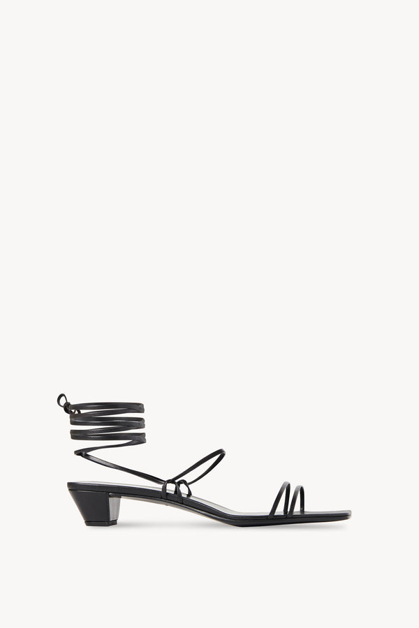 Graphic Strap Kitten Heel in Leather