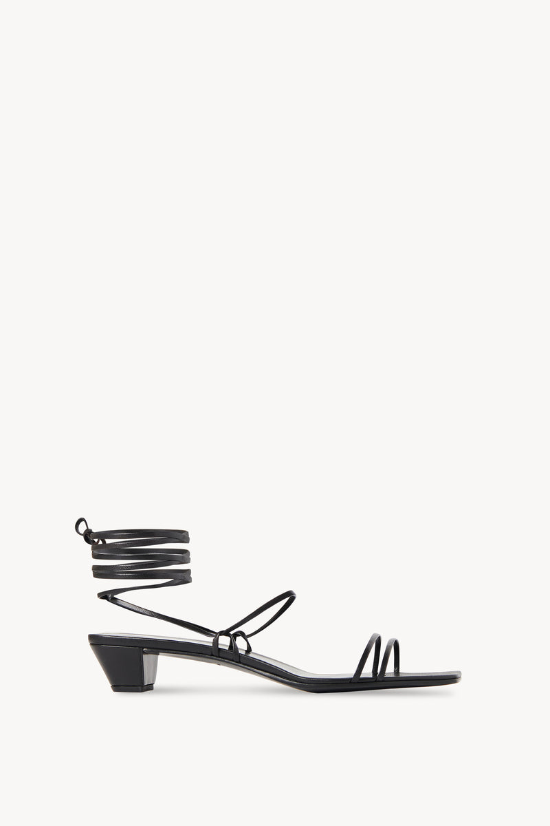 Graphic Strap Kitten Heel in Leather