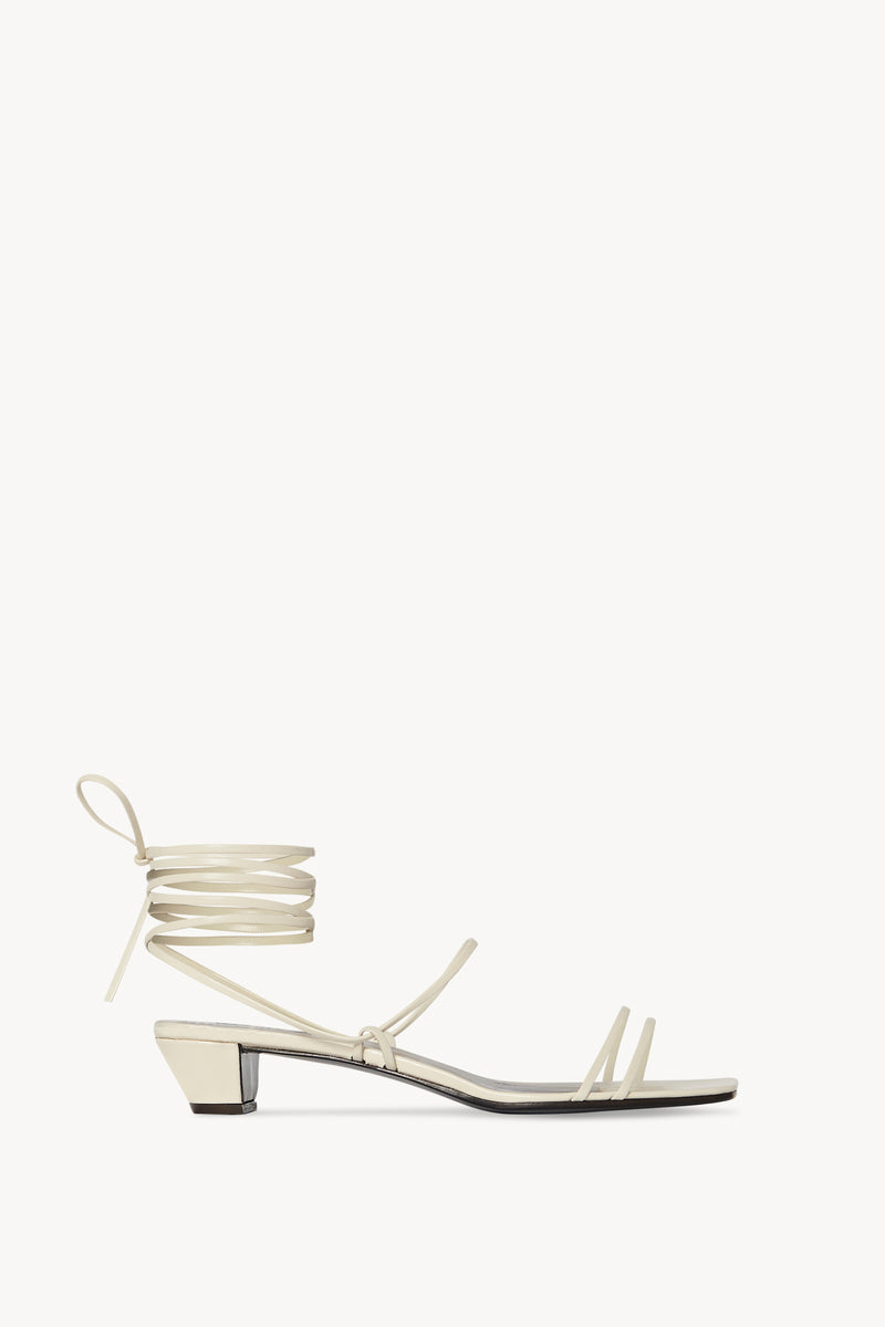 Graphic Strap Kitten Heel in Leather