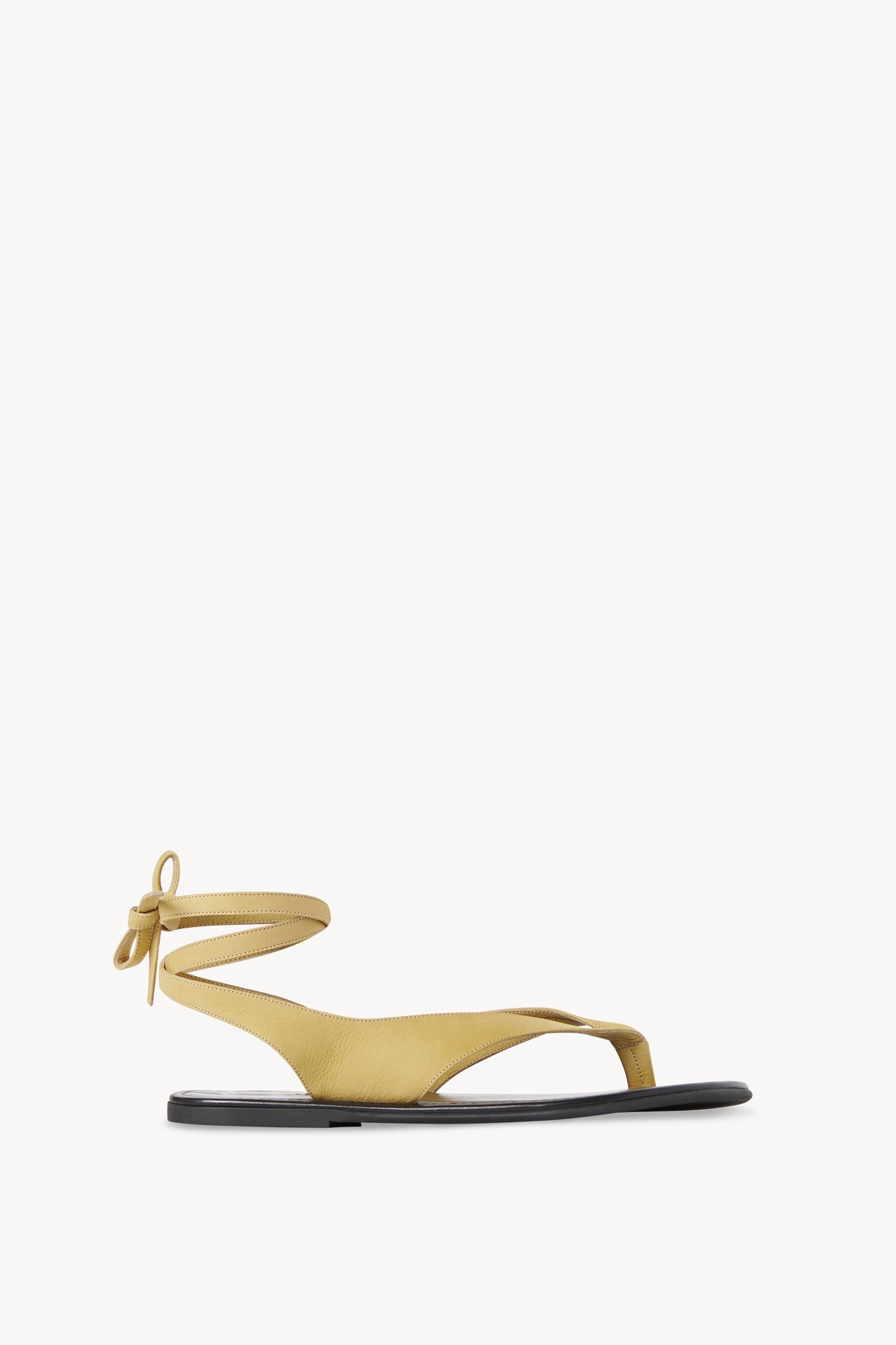 Beach Sandal Beige in Leather – The Row